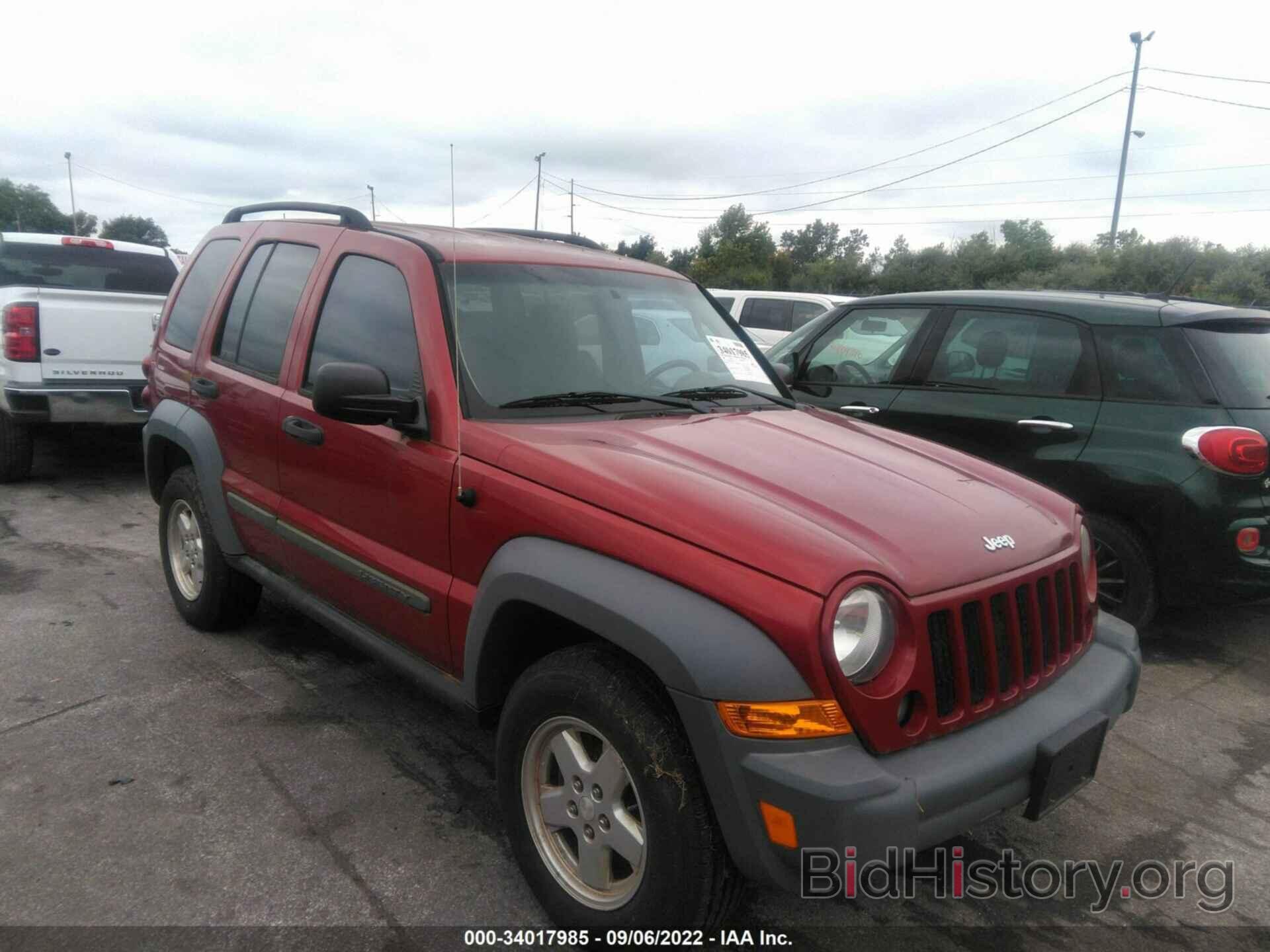 Photo 1J4GL48KX6W149163 - JEEP LIBERTY 2006