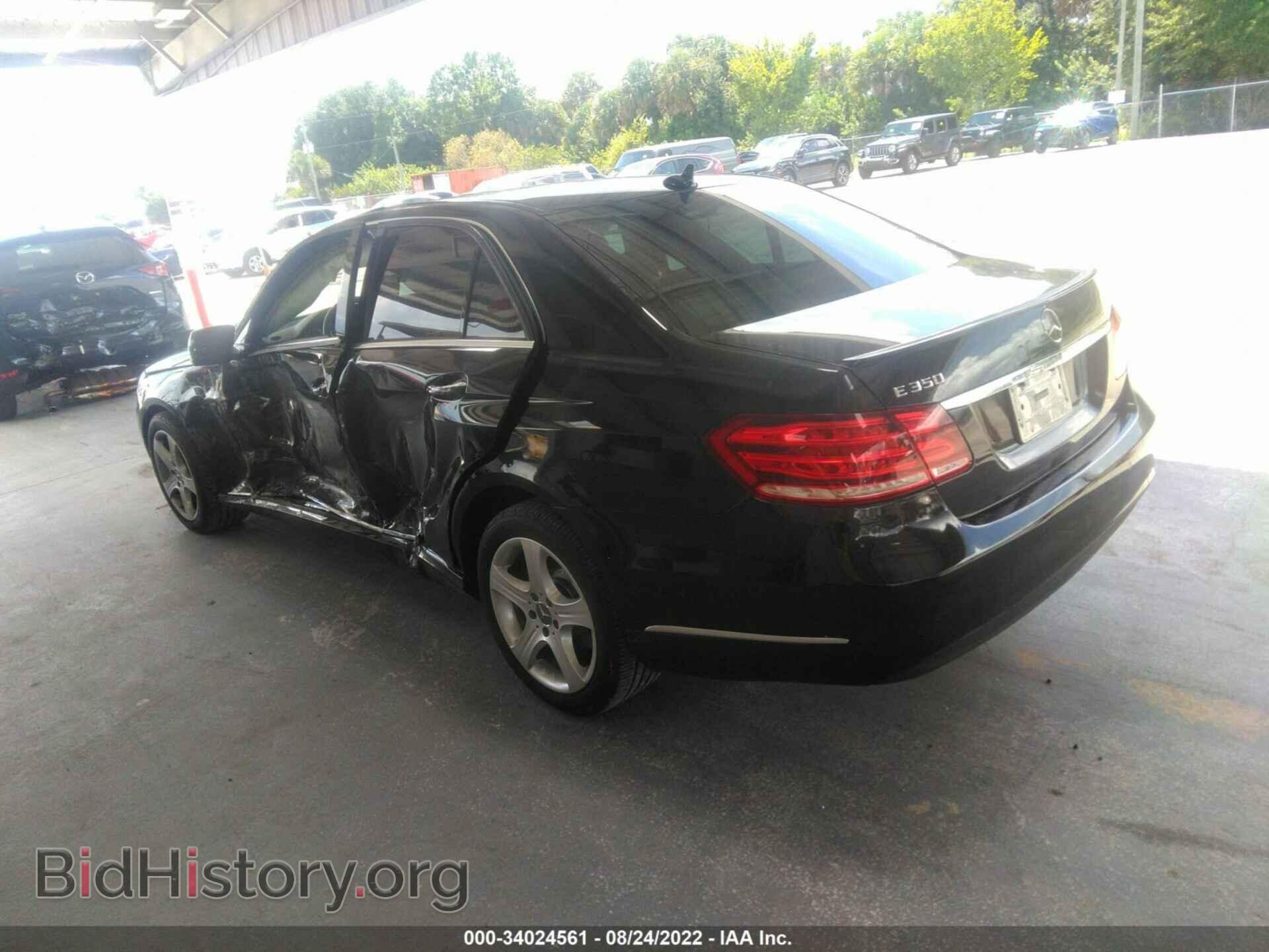 2015 MERCEDES-BENZ E-CLASS - VIN: WDDHF5KB5FB120828 - Фото 3