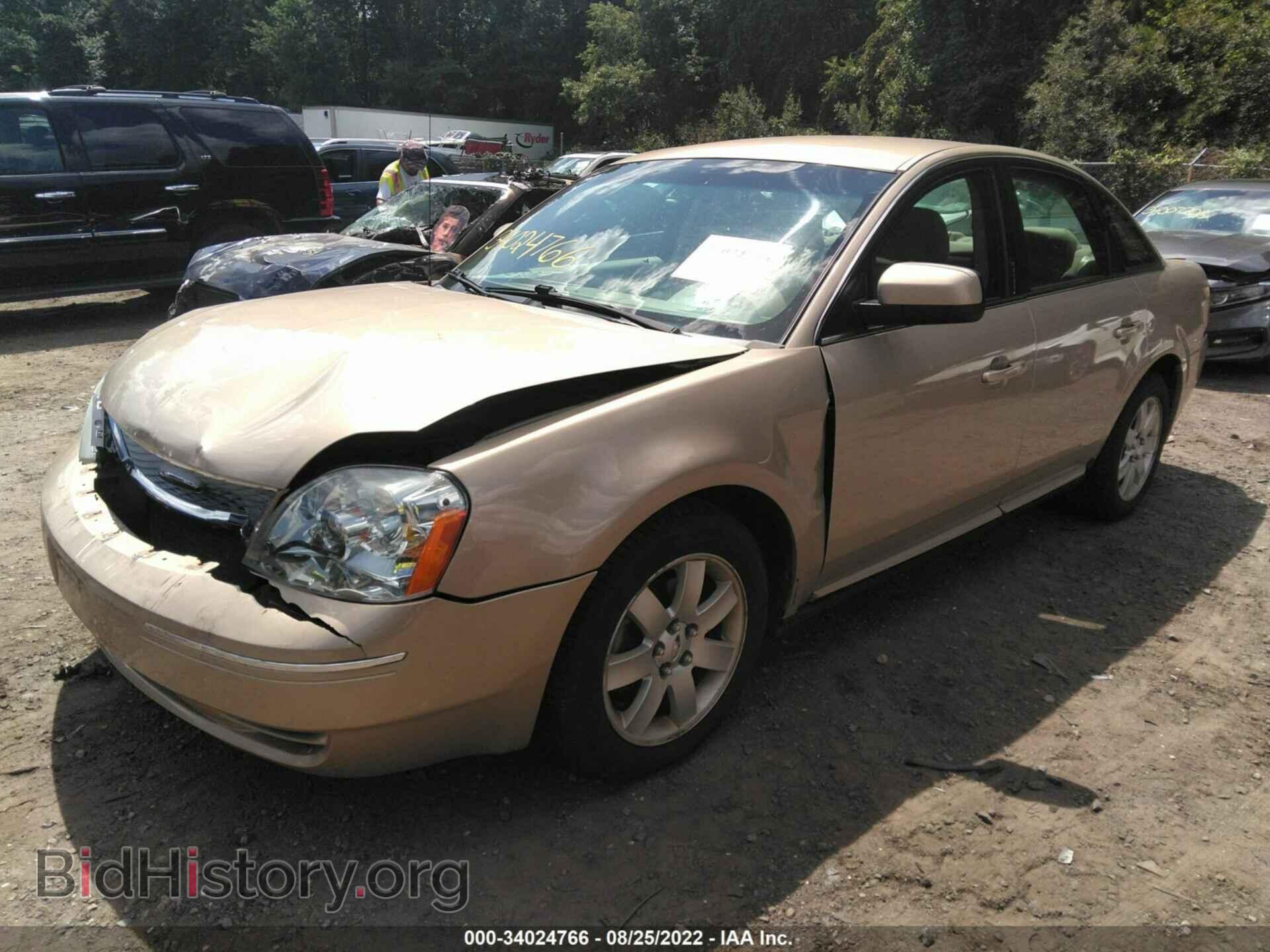 2007 FORD FIVE HUNDRED - VIN: 1FAFP24137G108186 - Photo 2