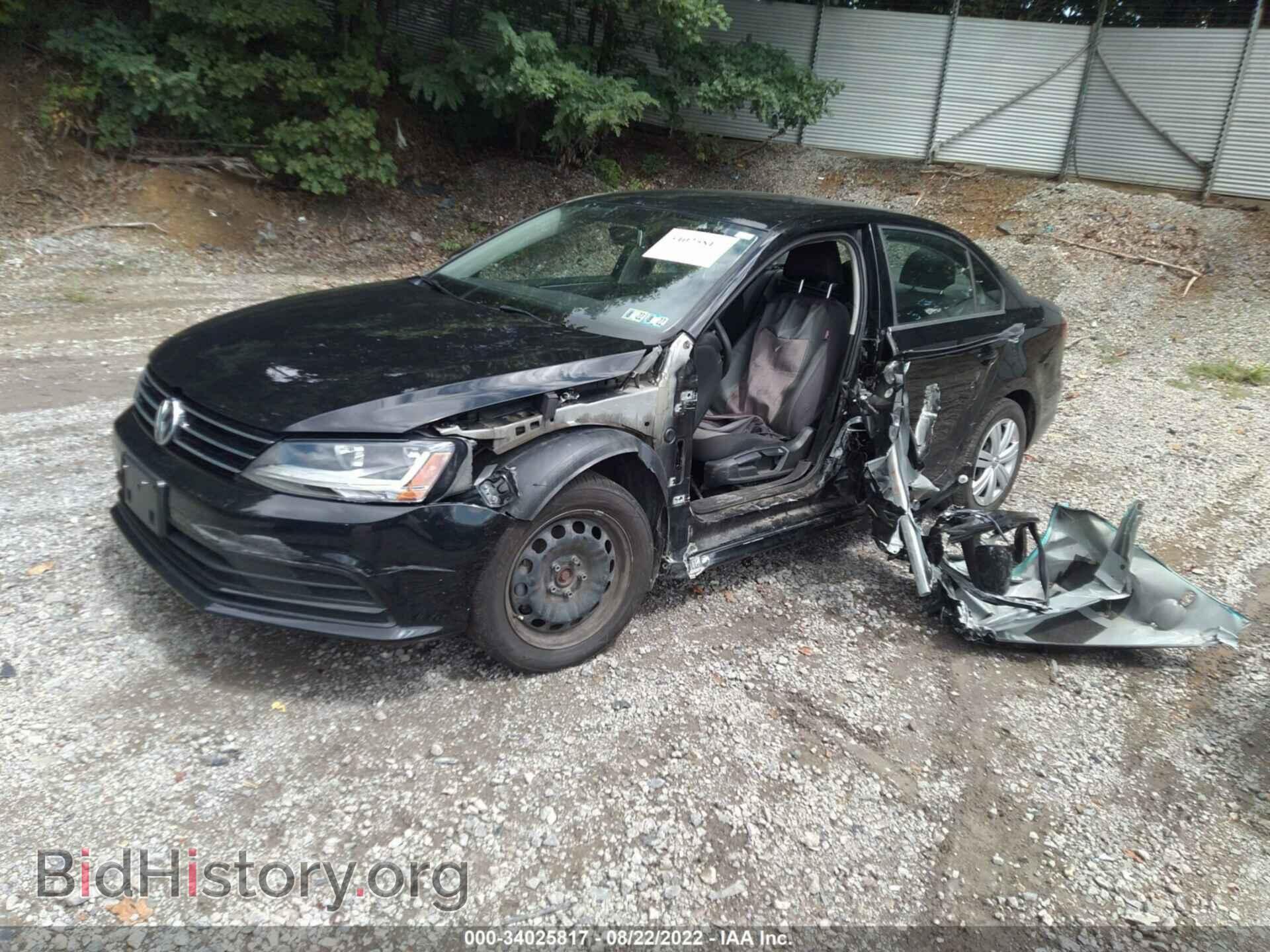 2017 VOLKSWAGEN JETTA - VIN: 3VW167AJ2HM339724 - Фото 2