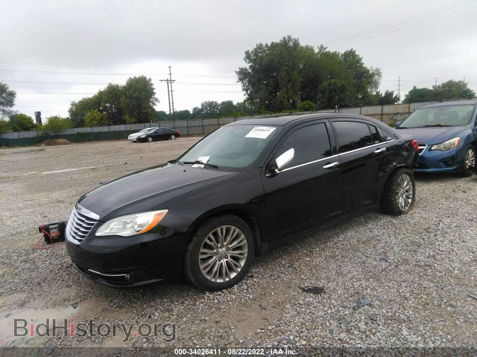 2013 CHRYSLER 200 - VIN: 1C3CCBCG9DN516508 - Фото 2