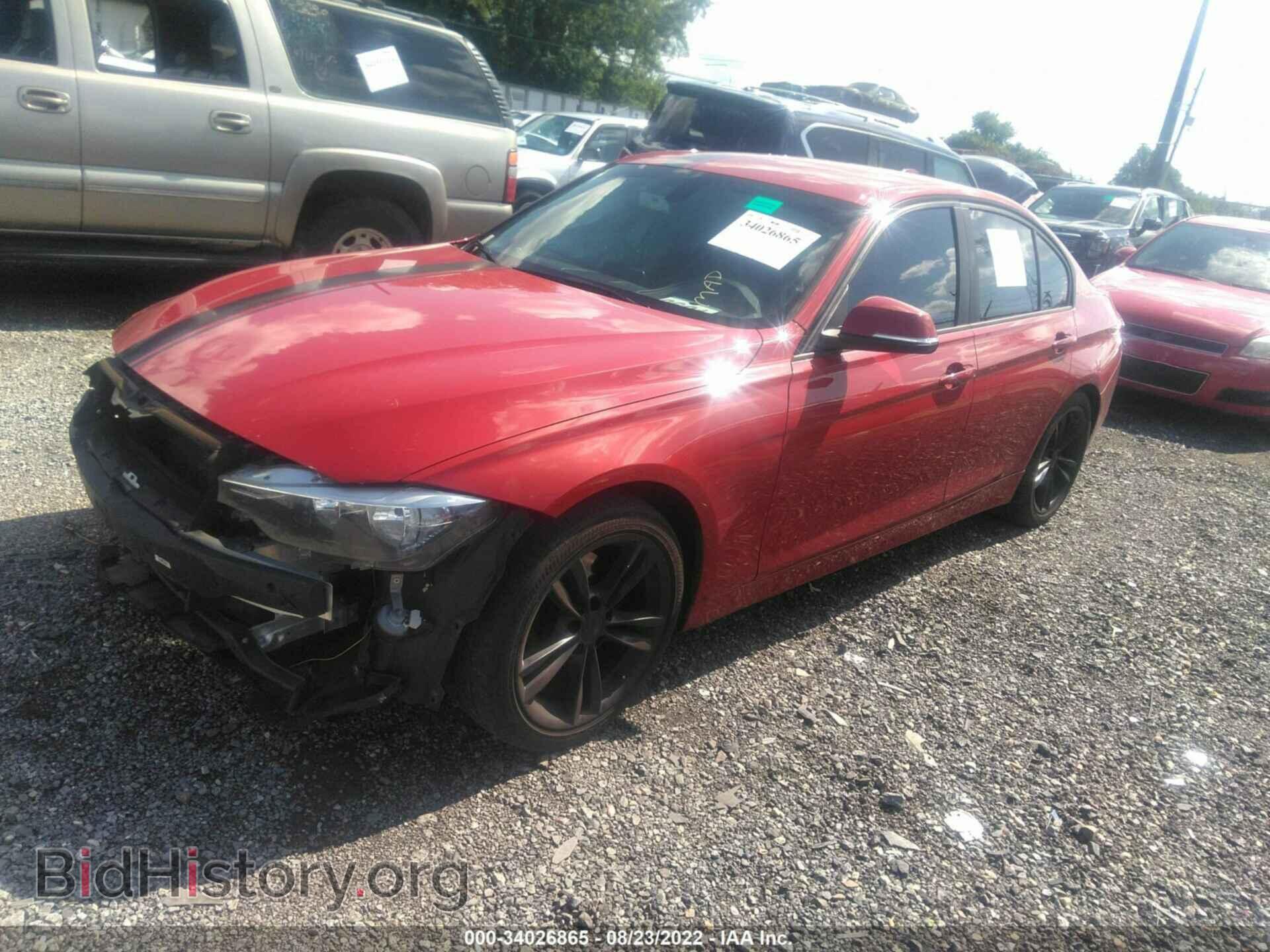 2016 BMW 3 SERIES - VIN: WBA8E1G57GNU10915 - Фото 2