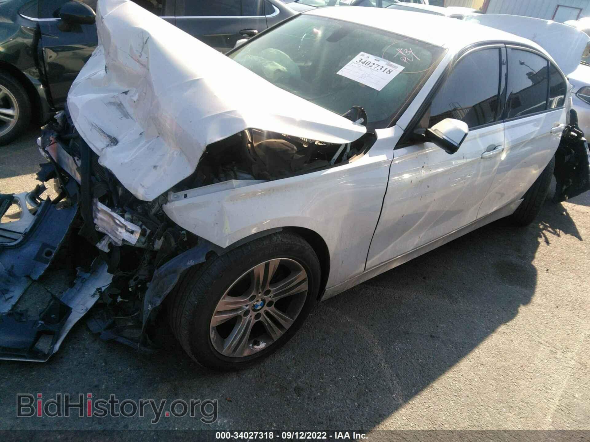 2016 BMW 3 SERIES - VIN: WBA8E9G53GNU29654 - Фото 2