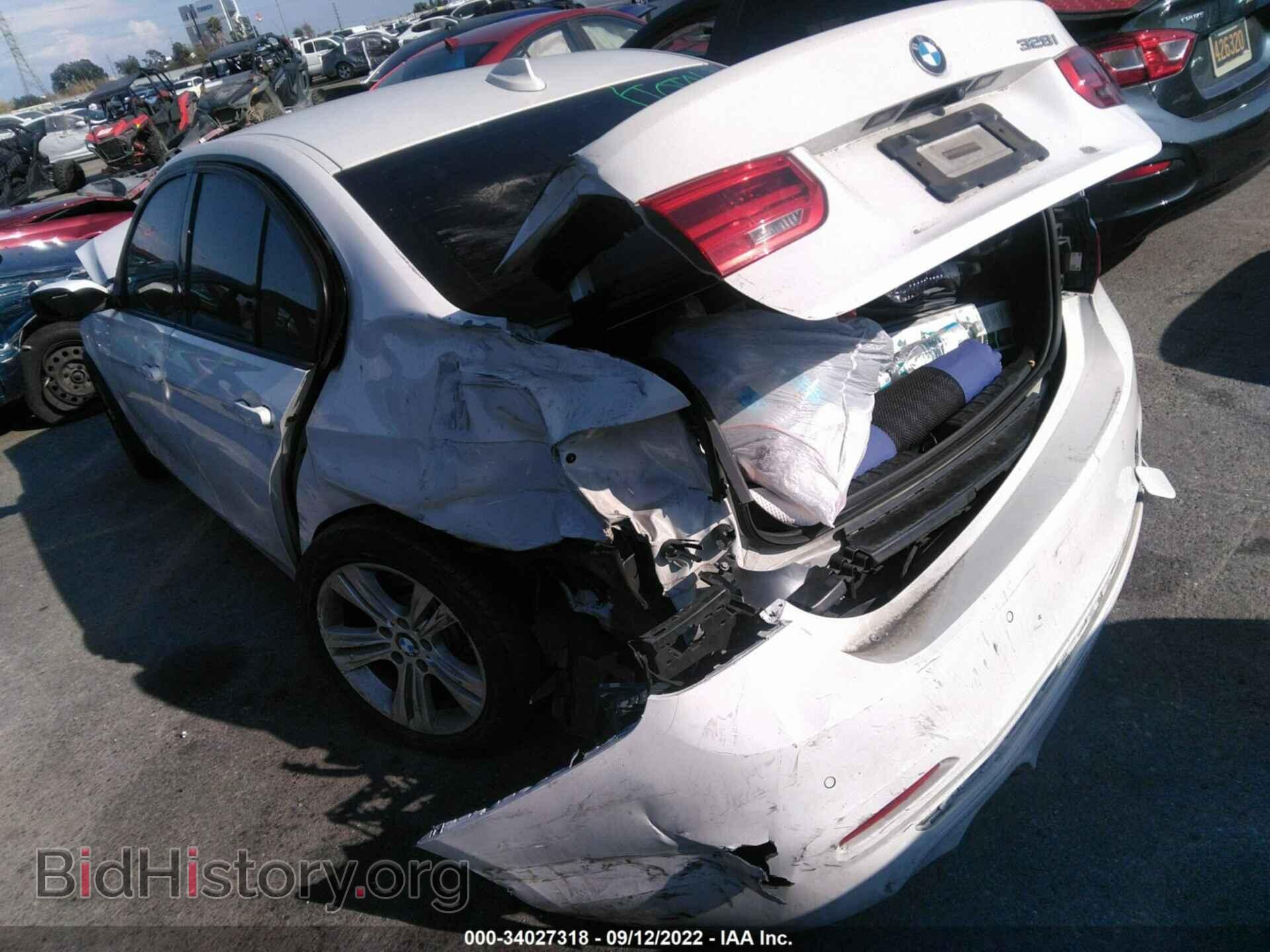 2016 BMW 3 SERIES - VIN: WBA8E9G53GNU29654 - Фото 3