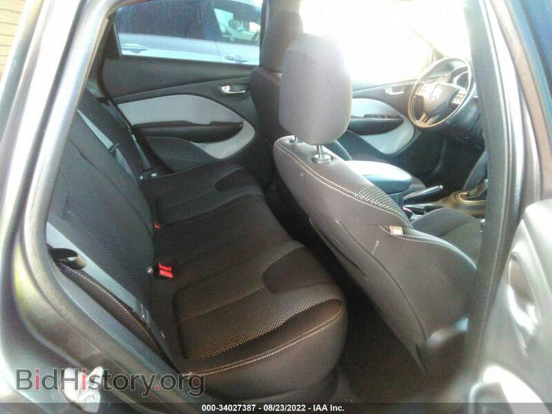 2015 Dodge DART (VIN 1C3CDFBB5FD126699) — photo 8 of 11