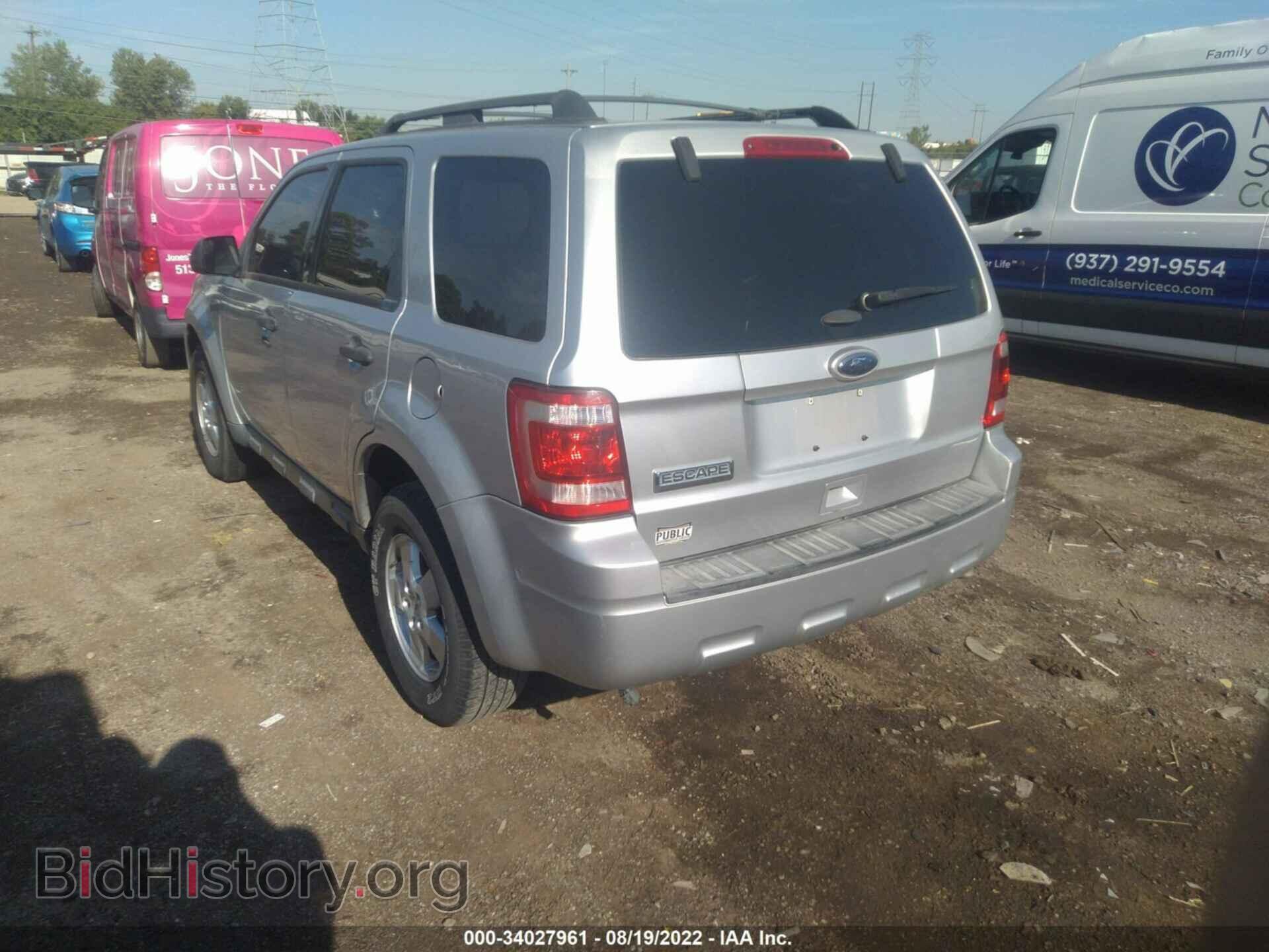 2011 FORD ESCAPE - VIN: 1FMCU0D76BKB23751 - Photo 3