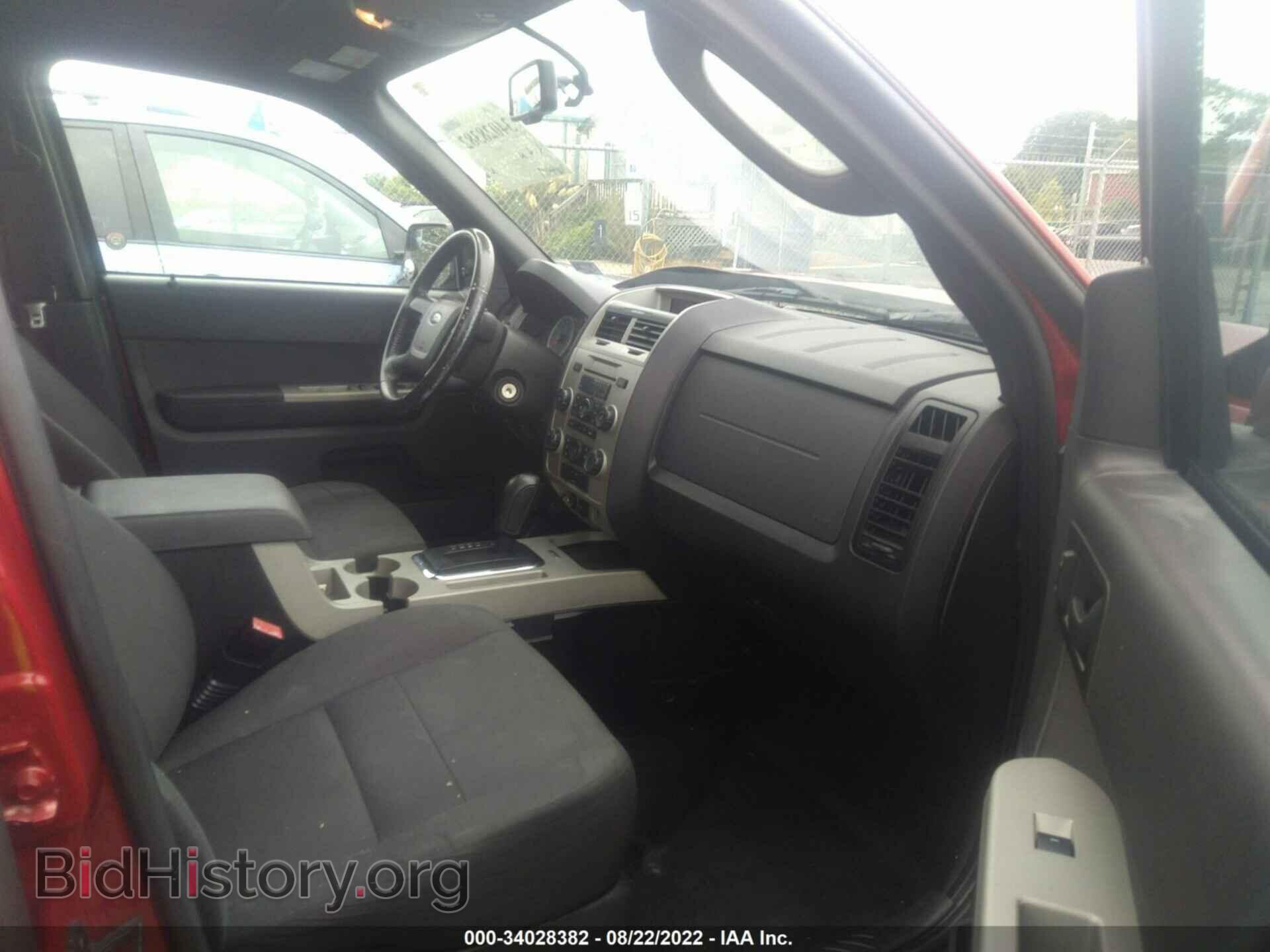 2010 FORD ESCAPE - VIN: 1FMCU9DG2AKD00296 - Фото 5