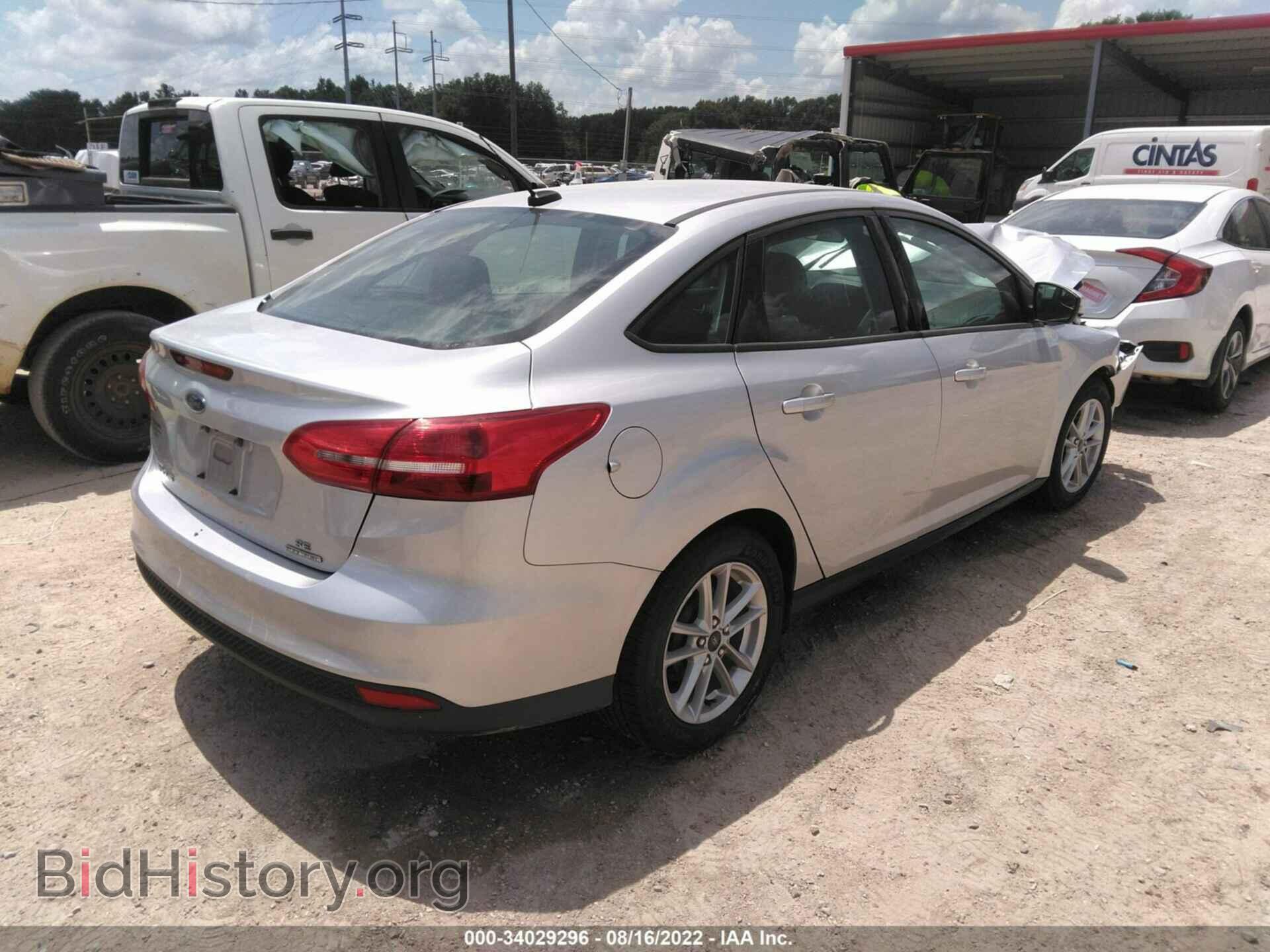2016 FORD FOCUS - VIN: 1FADP3F2XGL219554 - Фото 4