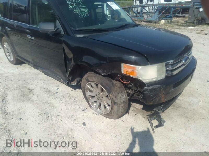 2010 Ford FLEX (VIN 2FMGK5CC2ABA29233) — photo 6 of 11