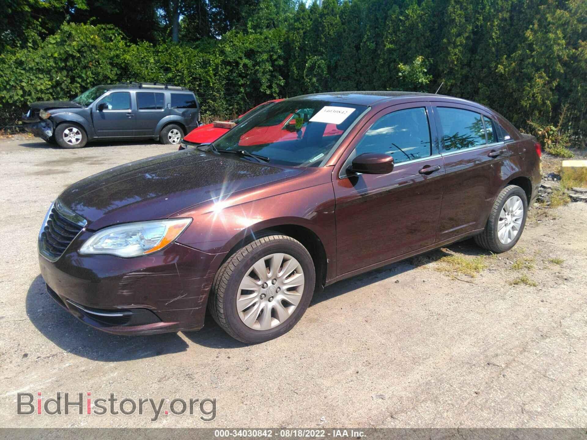2013 CHRYSLER 200 - VIN: 1C3CCBAB4DN764785 - Photo 2