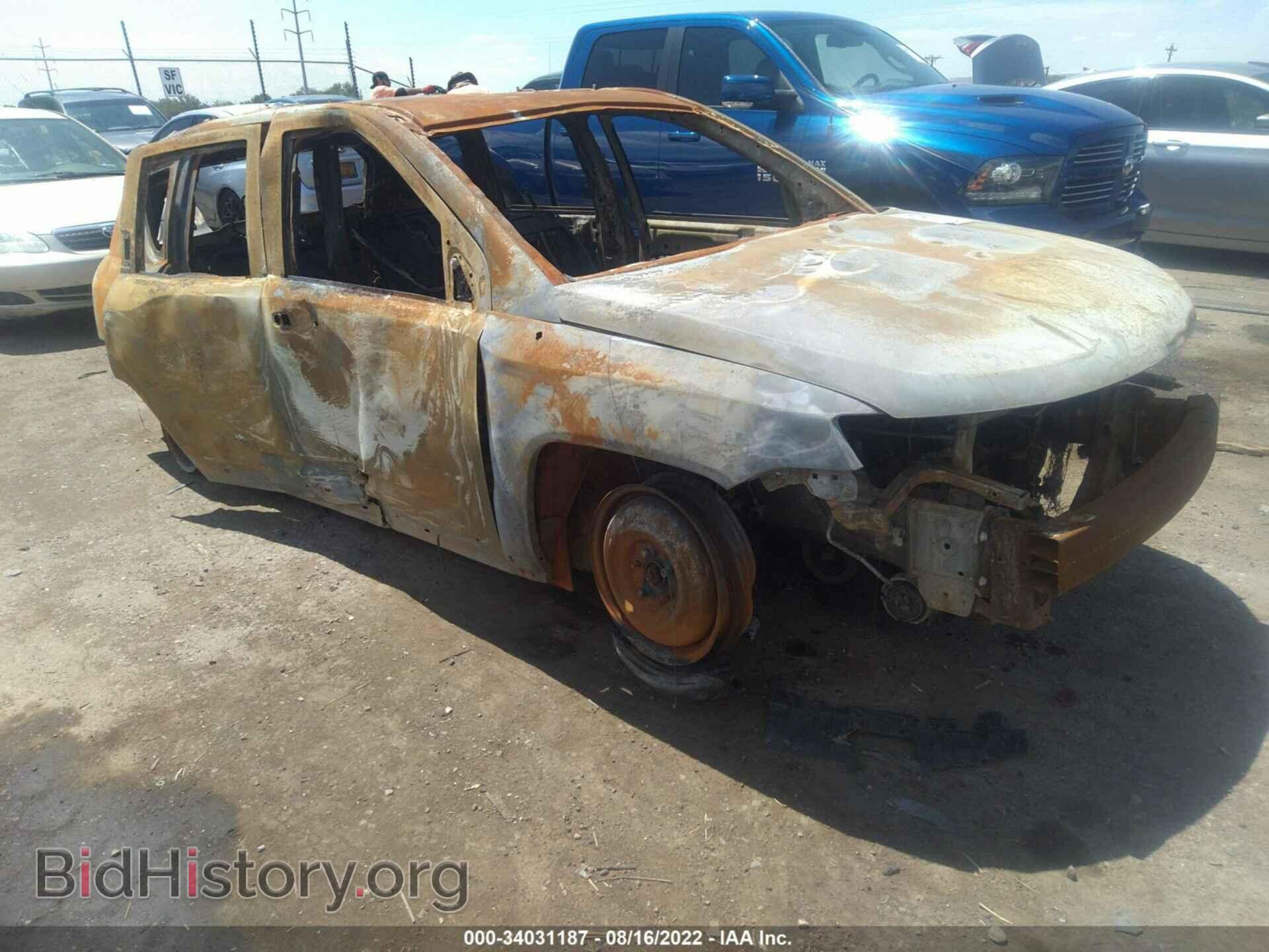 Фотография 1C4NJCBA2GD702933 - JEEP COMPASS 2016