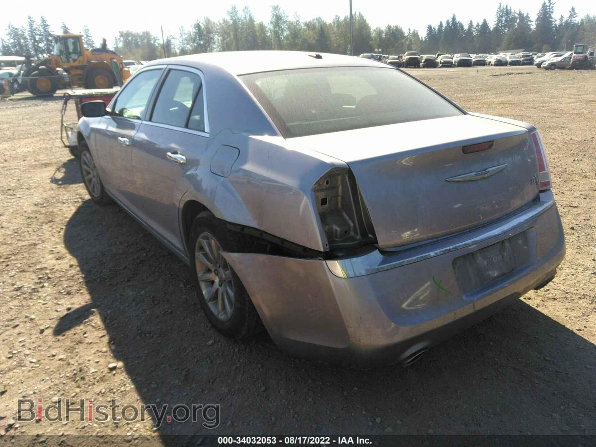 2011 CHRYSLER 300 - VIN: 2C3CA6CT6BH558862 - Фото 3