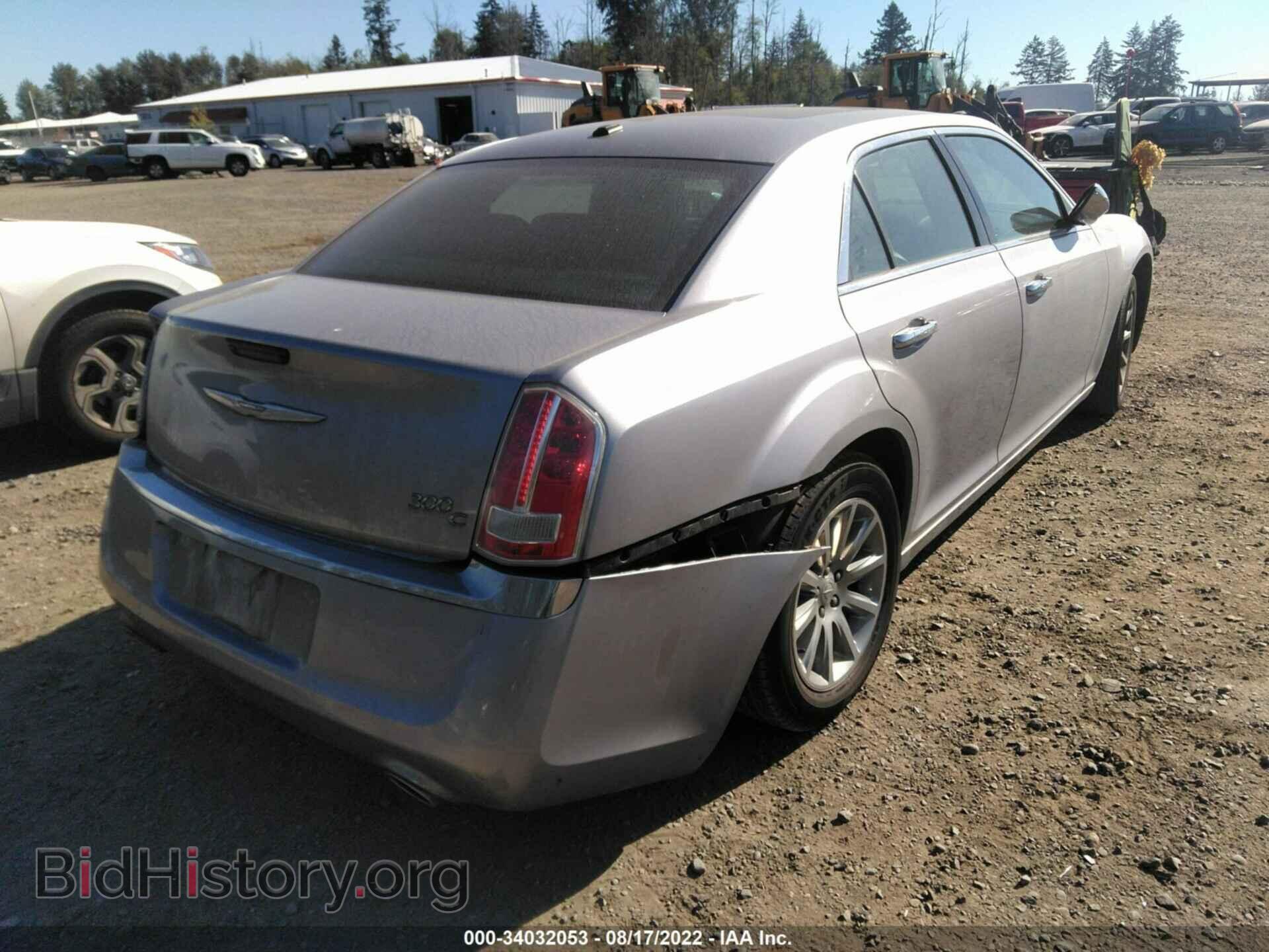 2011 CHRYSLER 300 - VIN: 2C3CA6CT6BH558862 - Фото 4