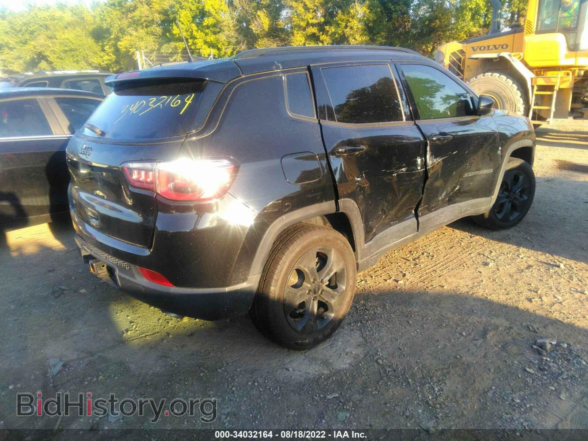 2018 JEEP COMPASS - VIN: 3C4NJDBB5JT409852 - Фото 4