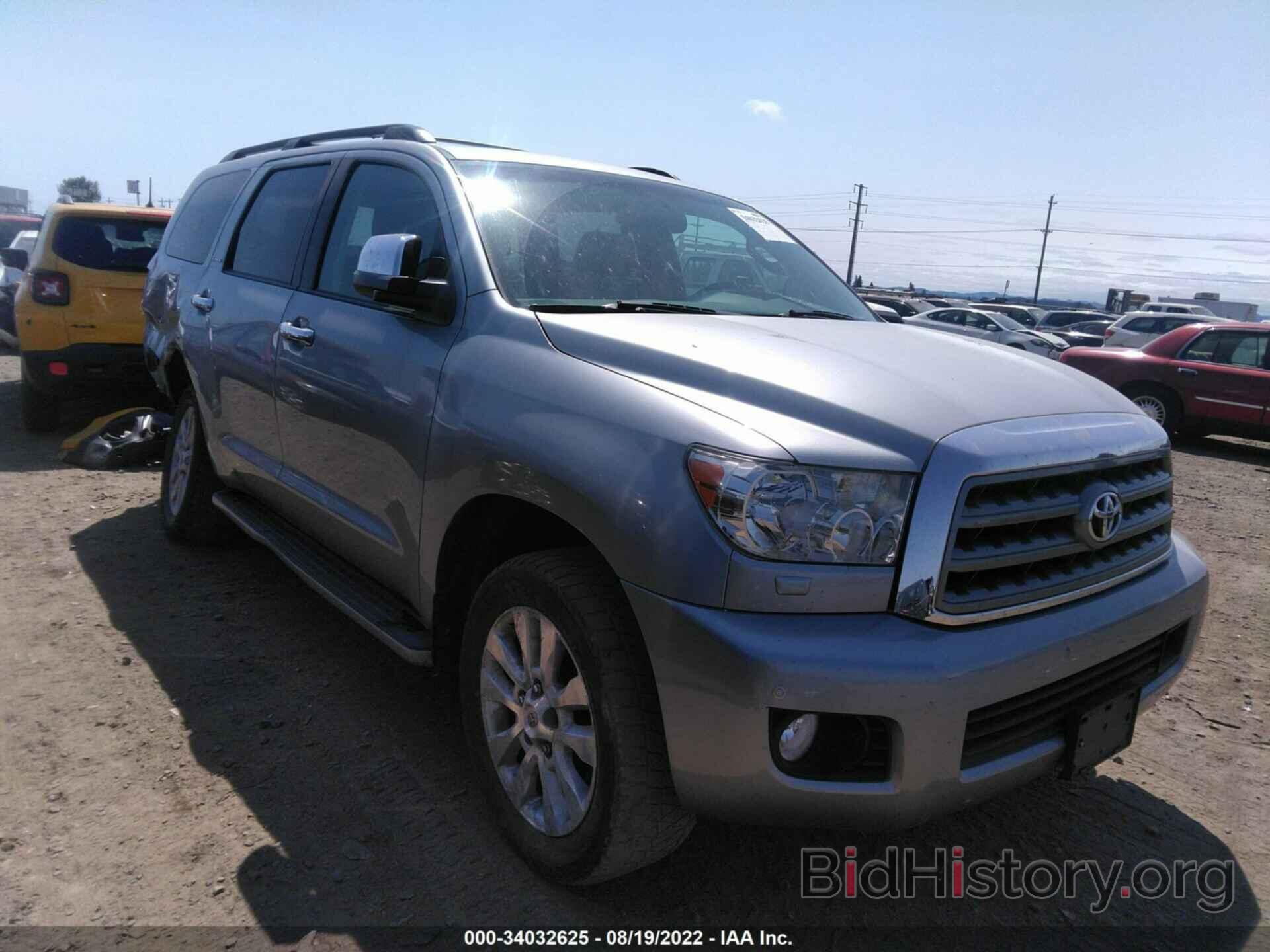 Photo 5TDDY5G17GS144805 - TOYOTA SEQUOIA 2016