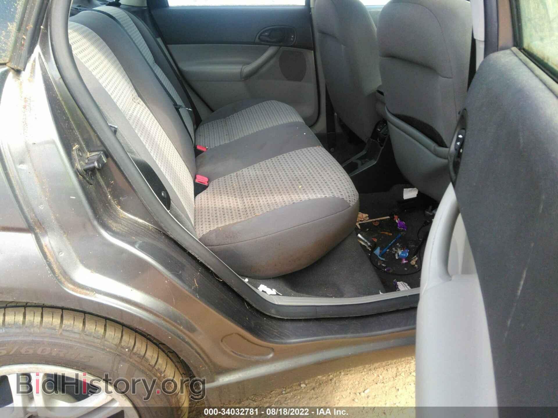 2007 FORD FOCUS - VIN: 1FAFP34N47W272254 - Photo 8