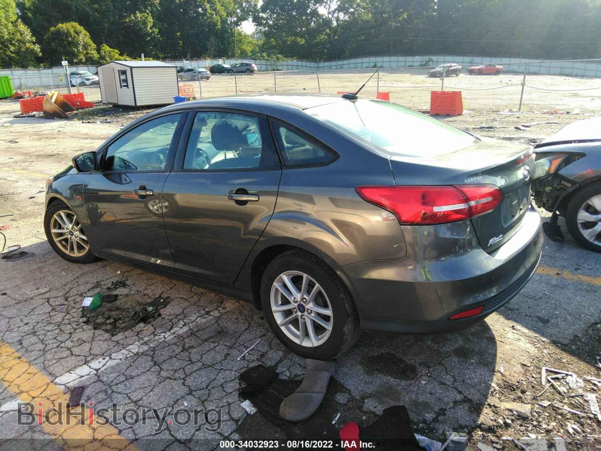 2017 FORD FOCUS - VIN: 1FADP3F29HL302927 - Фото 3