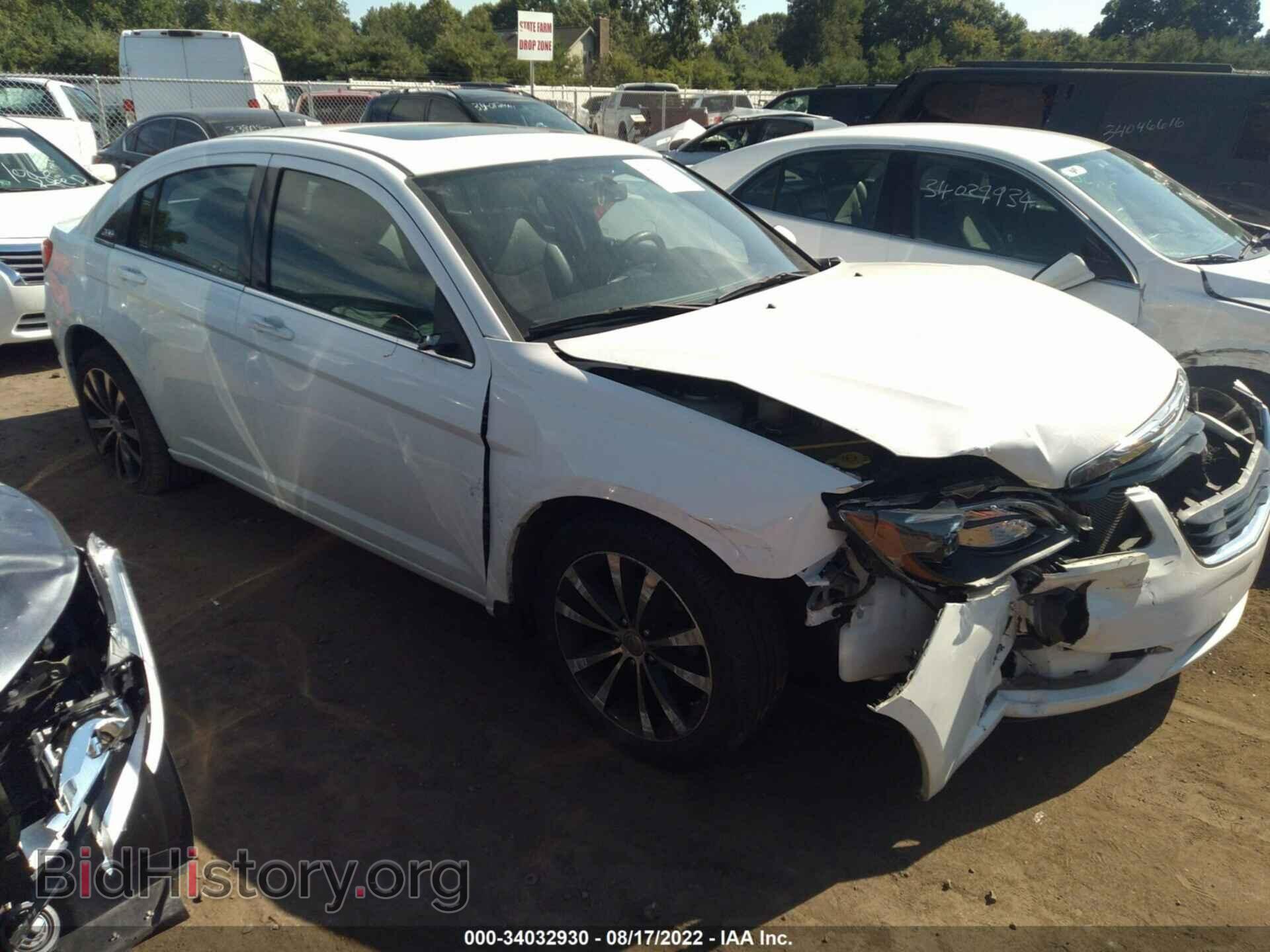Фотография 1C3CCBCG9DN747375 - CHRYSLER 200 2013