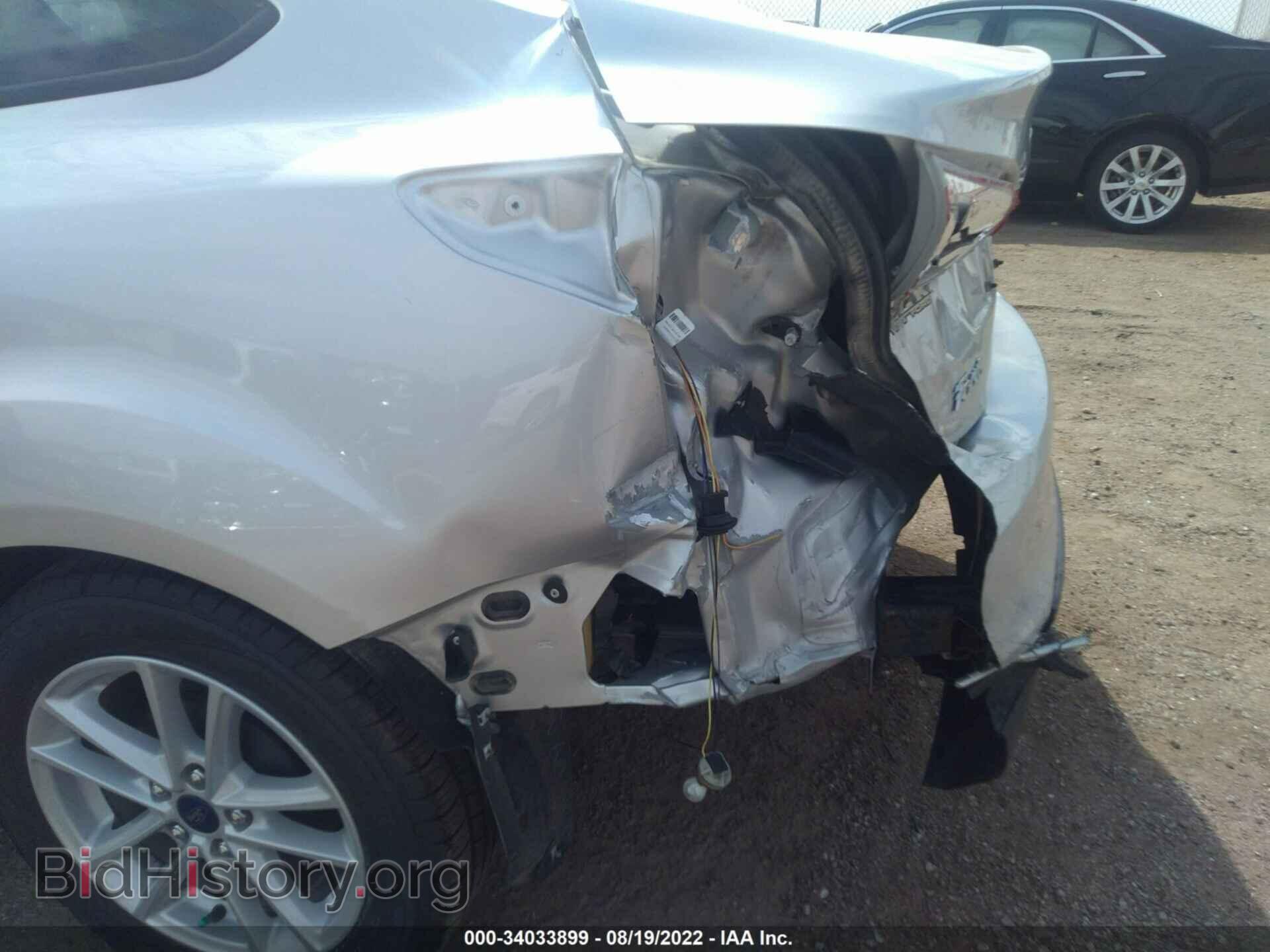 2017 FORD FOCUS - VIN: 1FADP3F26HL347842 - Photo 6