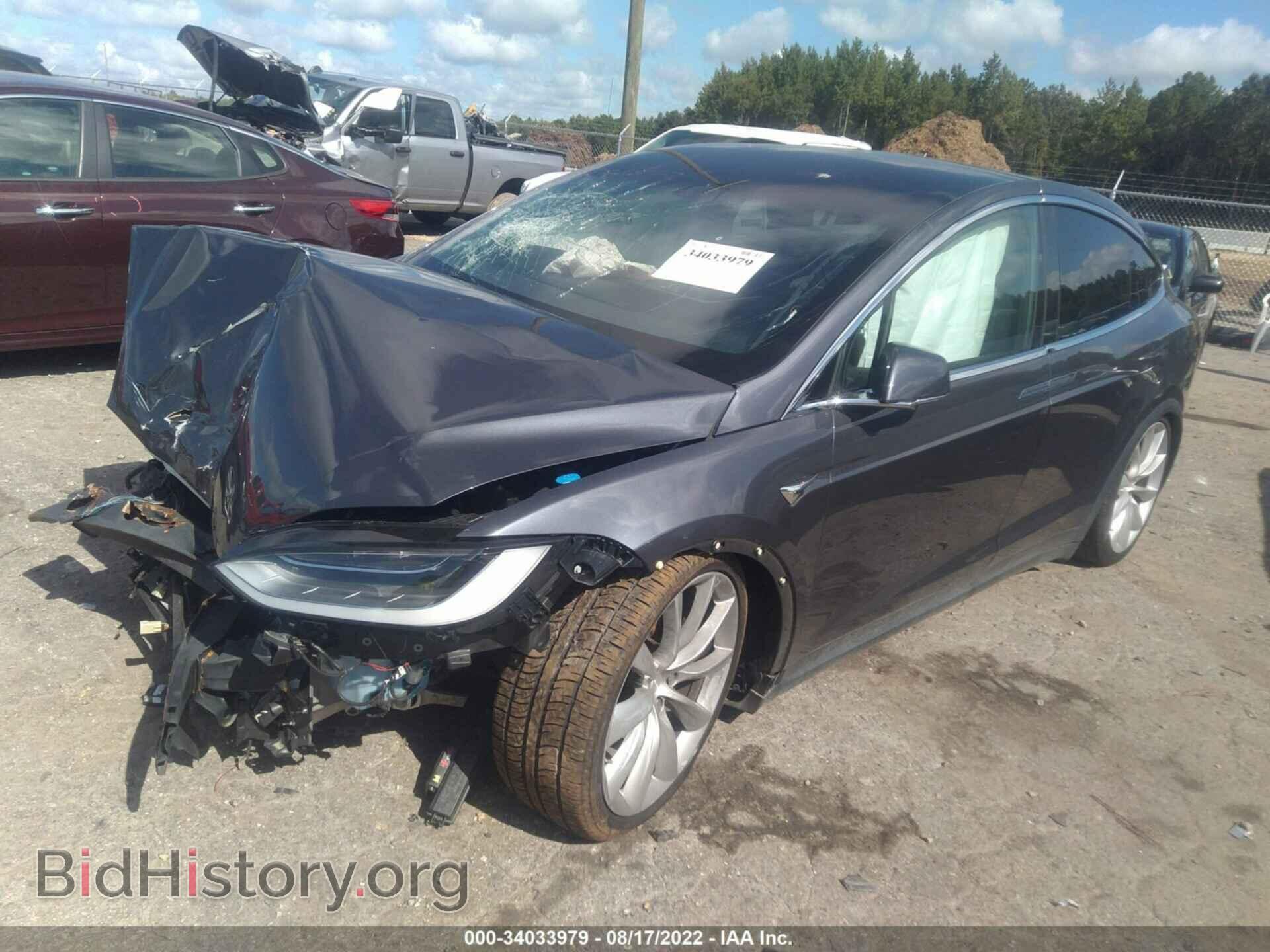 2017 TESLA MODEL X - VIN: 5YJXCDE24HF048332 - Photo 2