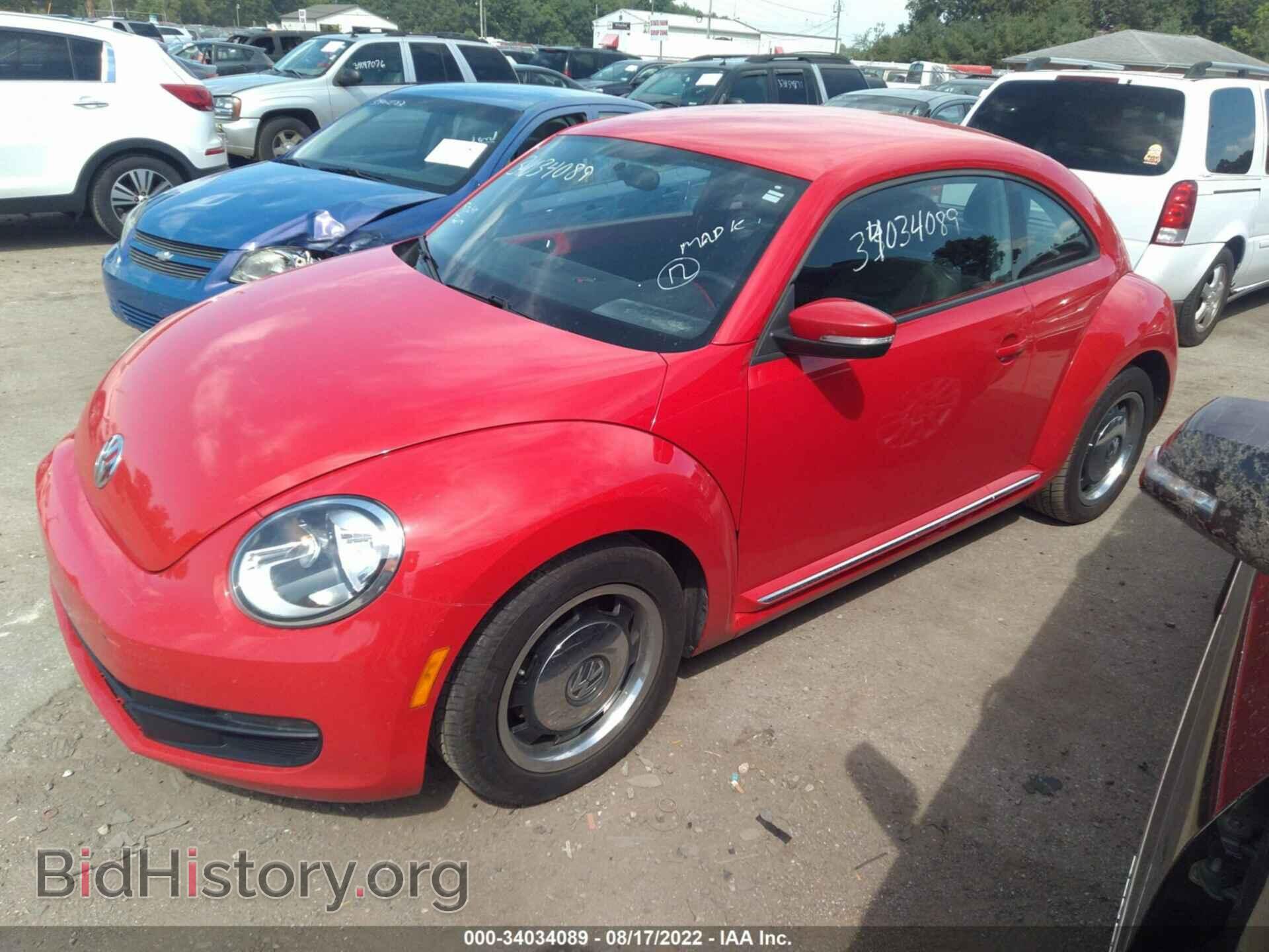 2012 VOLKSWAGEN BEETLE - VIN: 3VWJP7AT4CM601184 - Фото 2