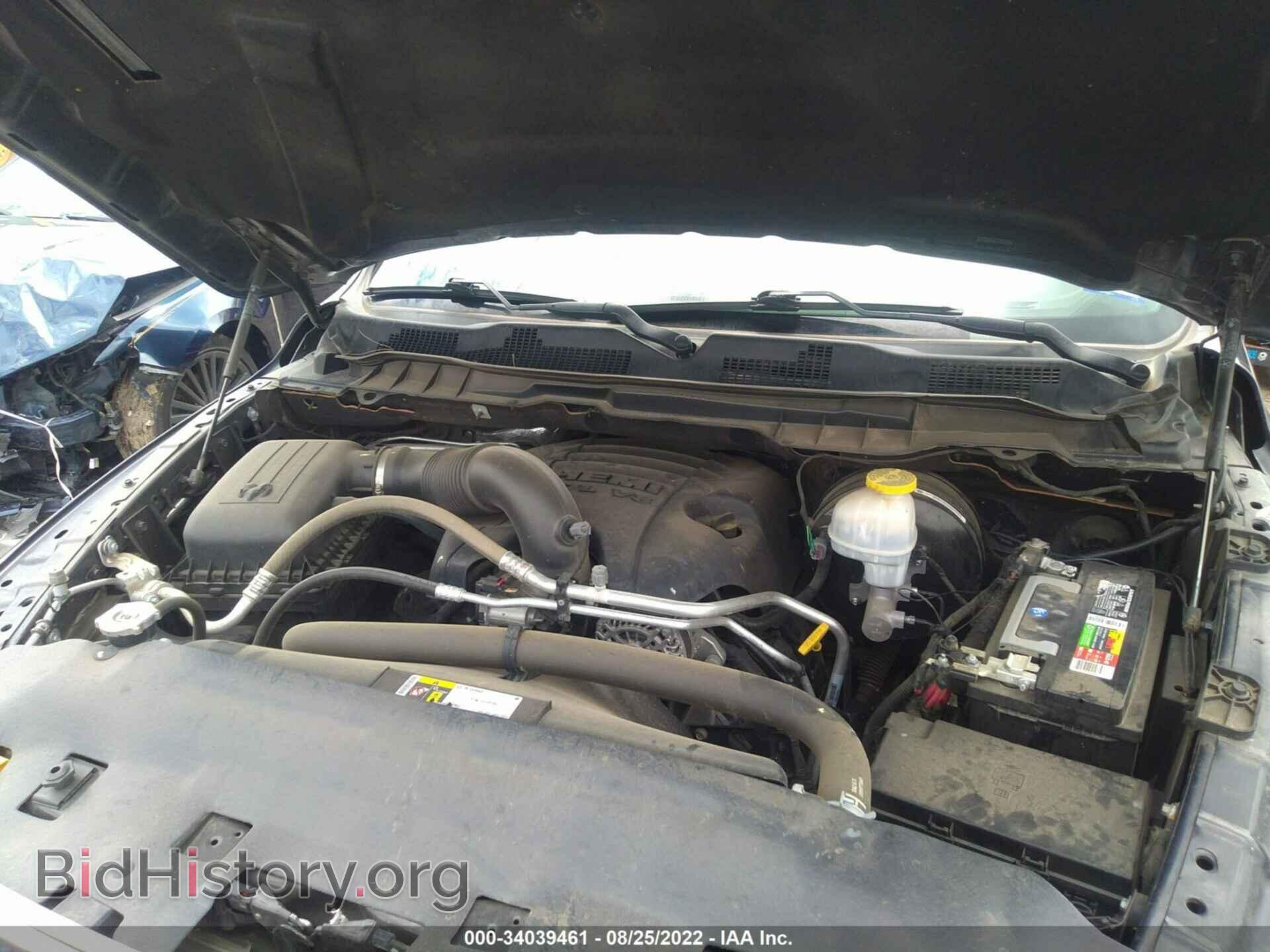 2019 RAM 1500 CLASSIC - VIN: 1C6RR6LT1KS573946 - Фото 10