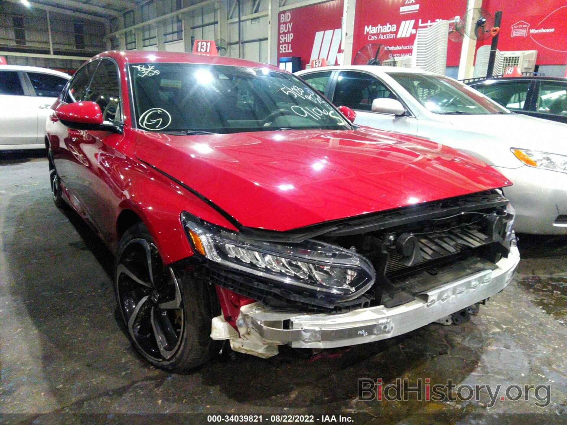 Photo 00GCV1F36KA129106 - HONDA ACCORD SEDAN 2019