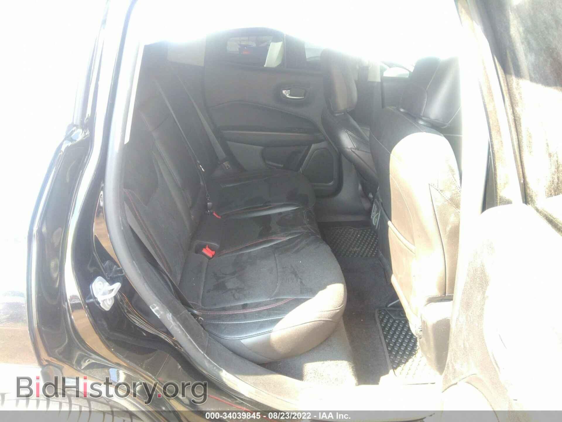 2018 JEEP COMPASS - VIN: 3C4NJDDB7JT284611 - Photo 8