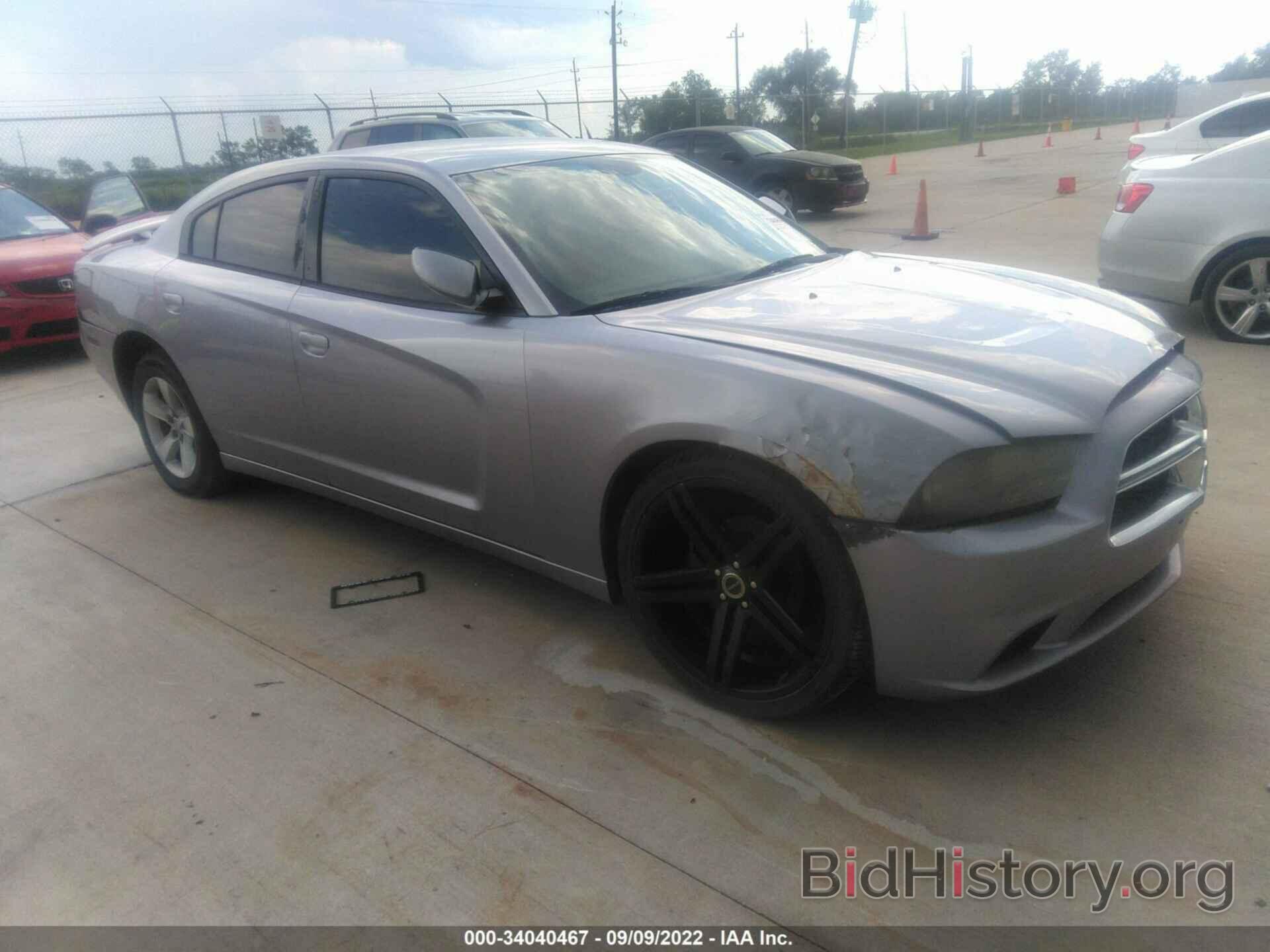 Photo 2C3CDXBG8DH678084 - DODGE CHARGER 2013