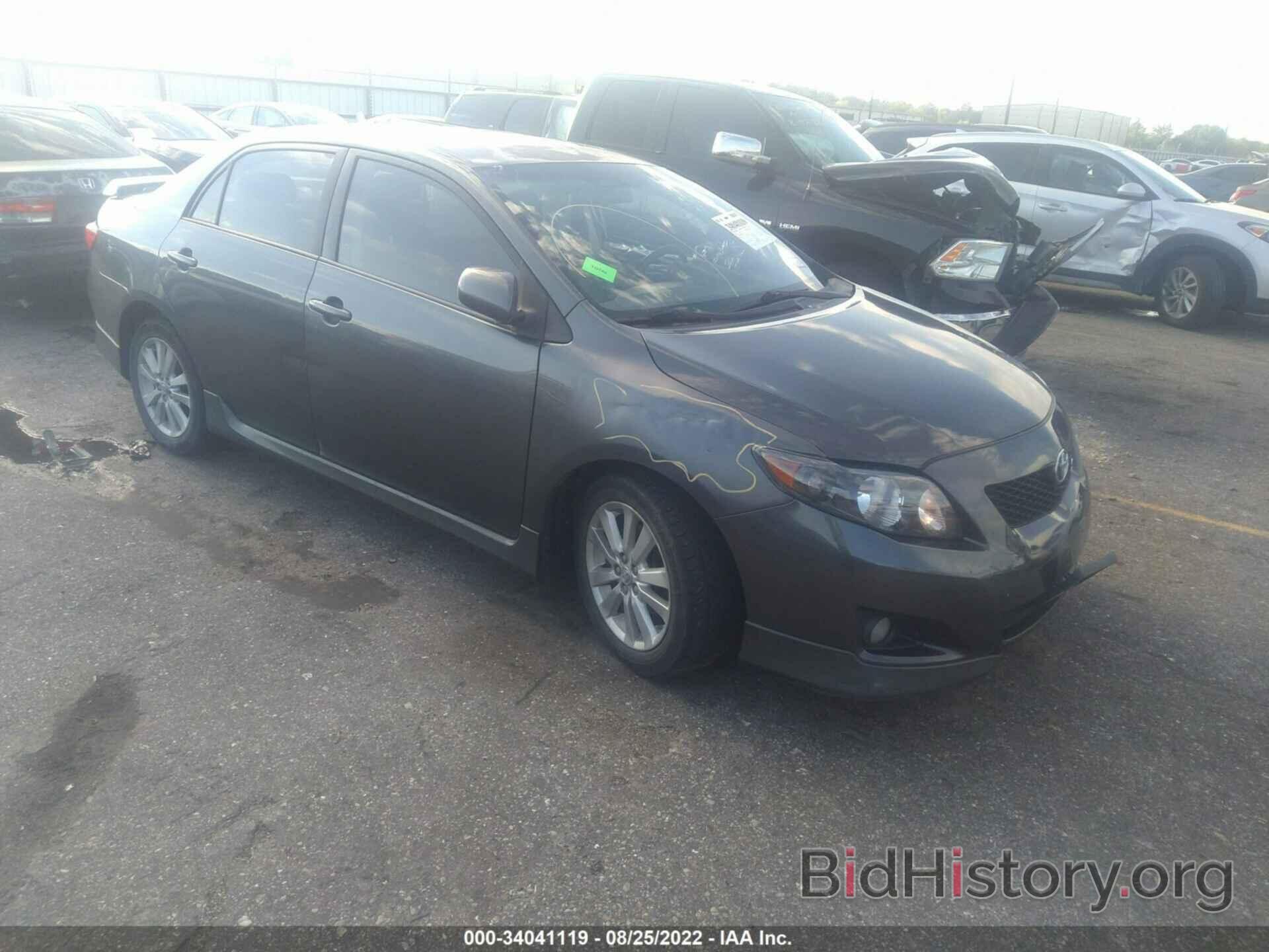 Photo 1NXBU4EE4AZ352383 - TOYOTA COROLLA 2010