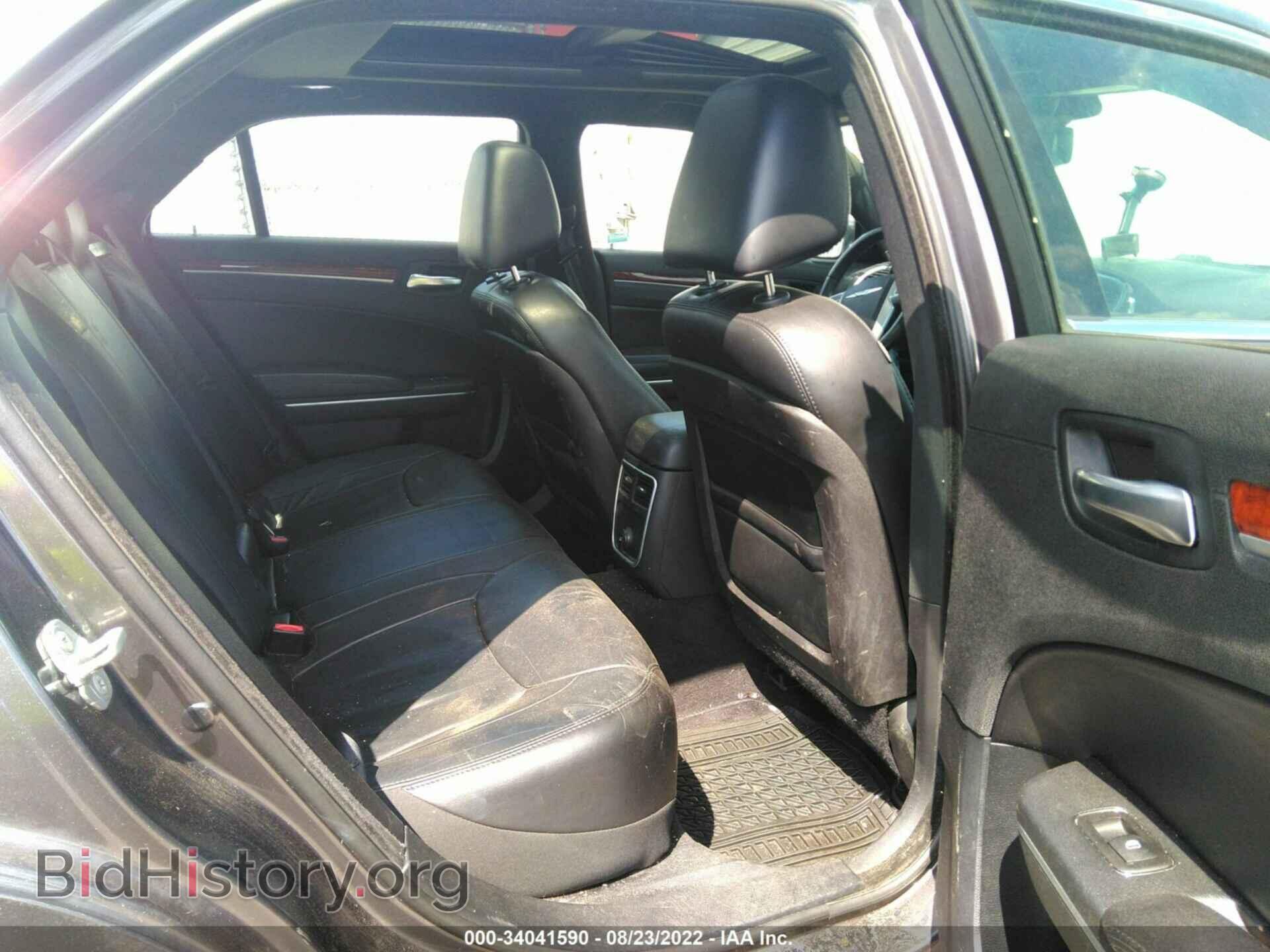 2014 CHRYSLER 300 - VIN: 2C3CCARG6EH229266 - Photo 8
