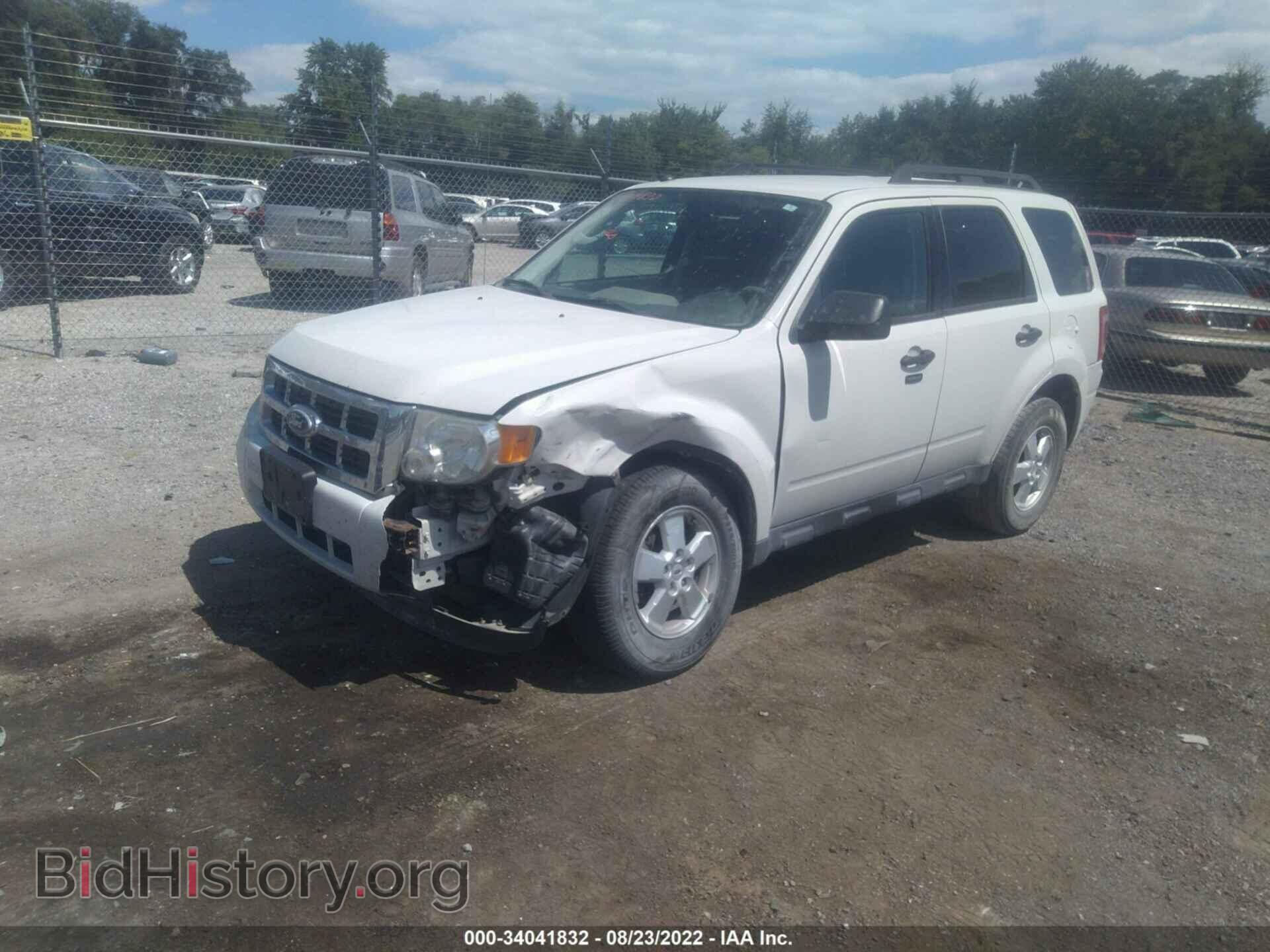 2010 FORD ESCAPE - VIN: 1FMCU0D76AKB00565 - Photo 2