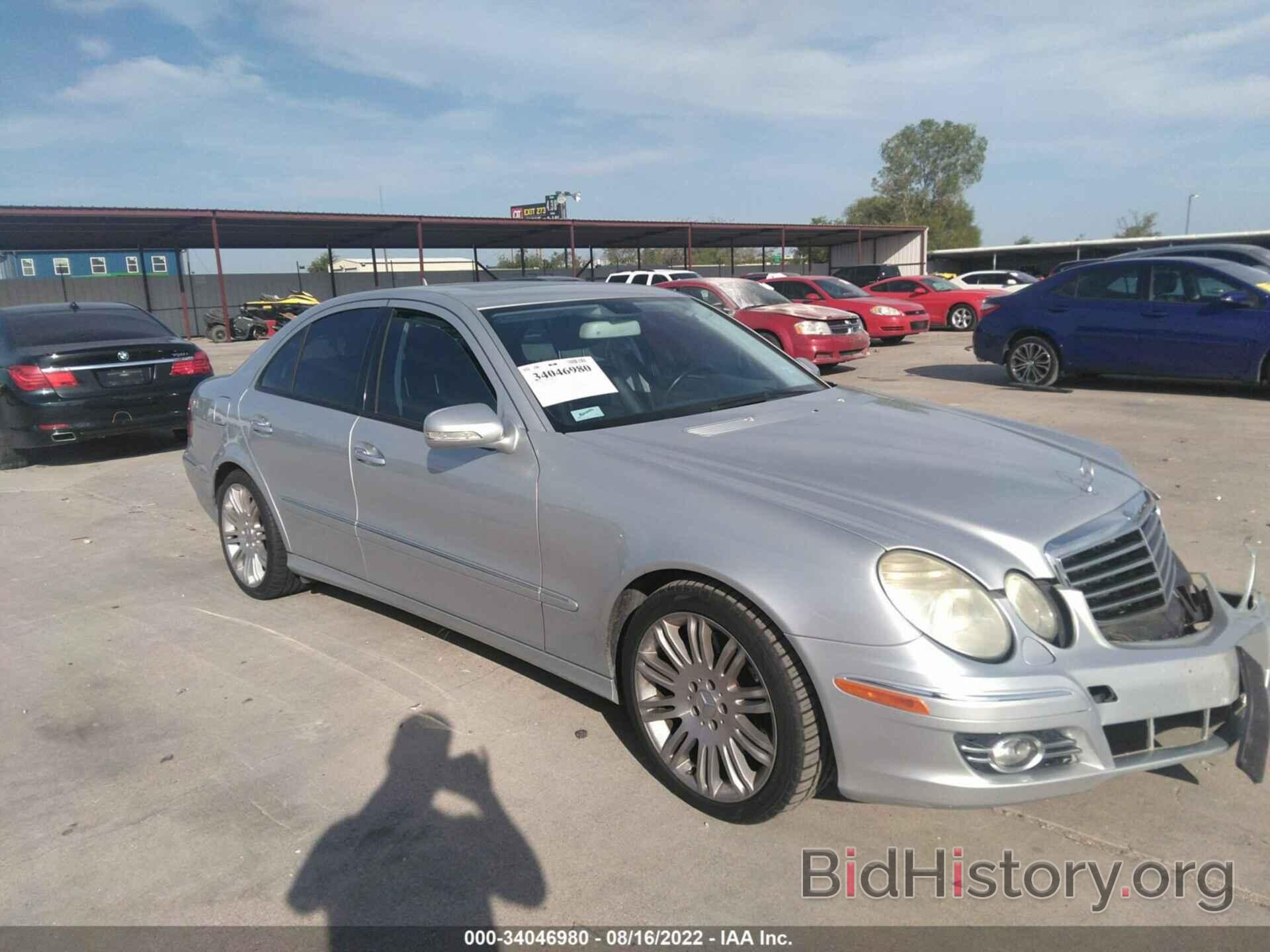 Photo WDBUF56X47B040676 - MERCEDES-BENZ E-CLASS 2007