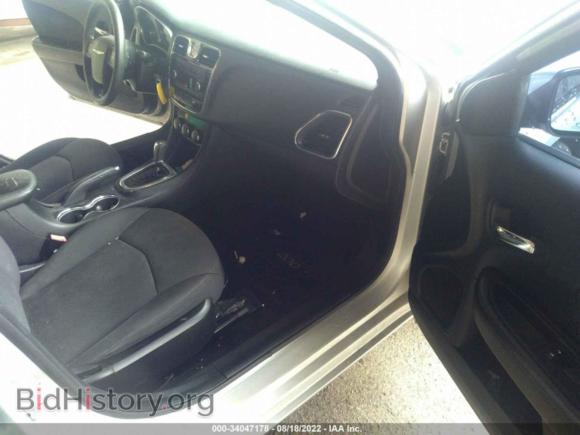2012 CHRYSLER 200 - VIN: 1C3CCBABXCN319286 - Фото 5