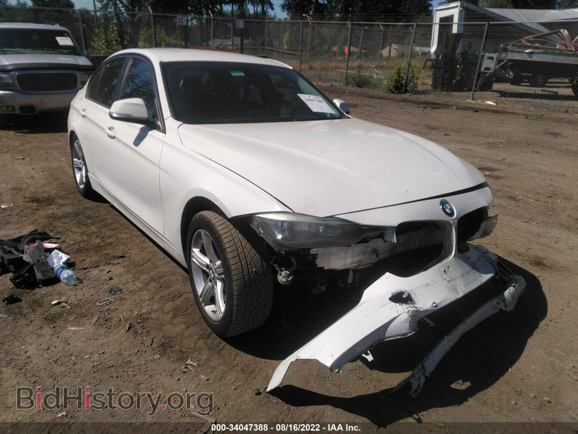 Фотография WBA3C1C51FK119686 - BMW 3 SERIES 2015