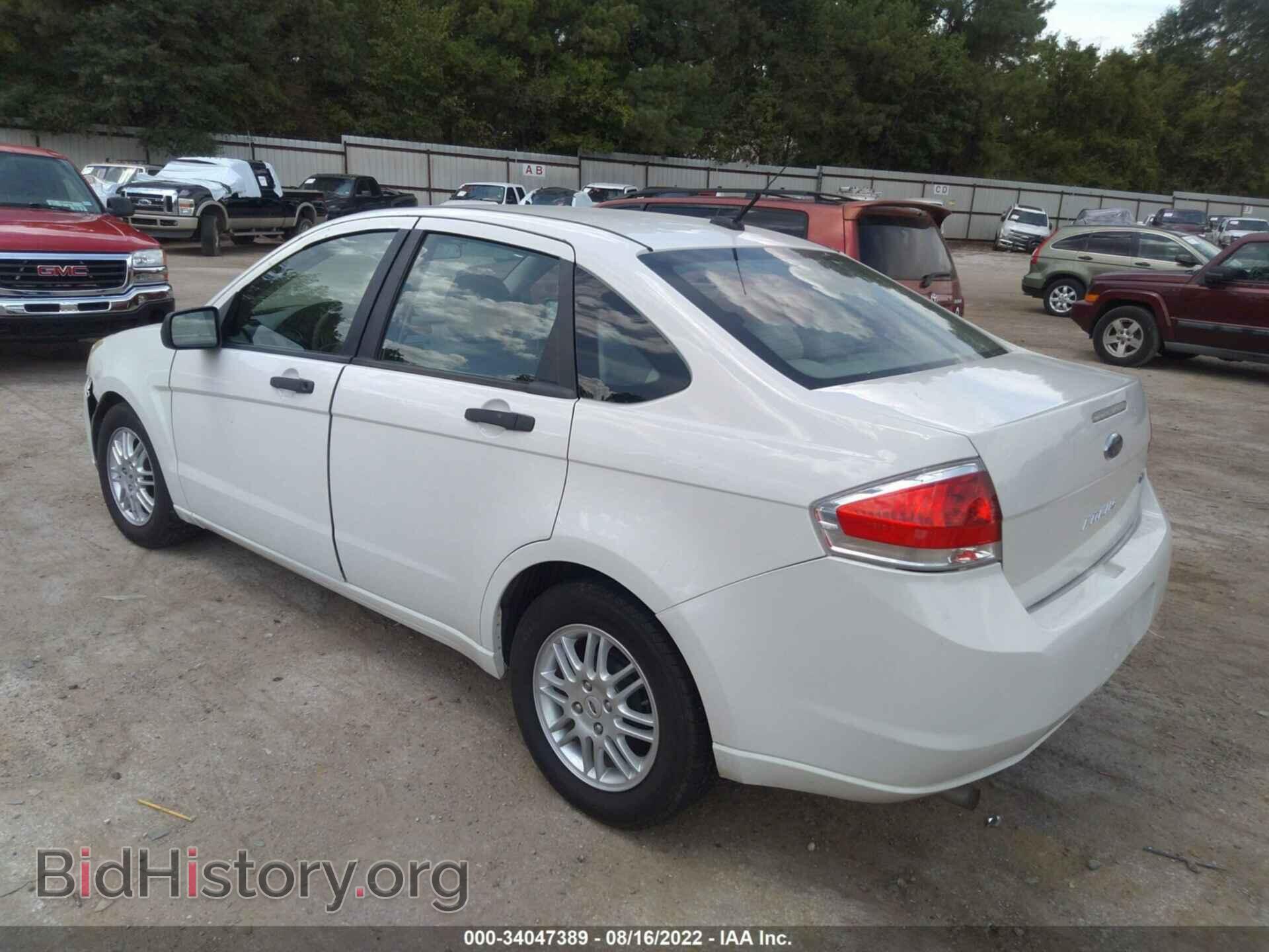 2011 FORD FOCUS - VIN: 1FAHP3FN5BW182397 - Фото 3