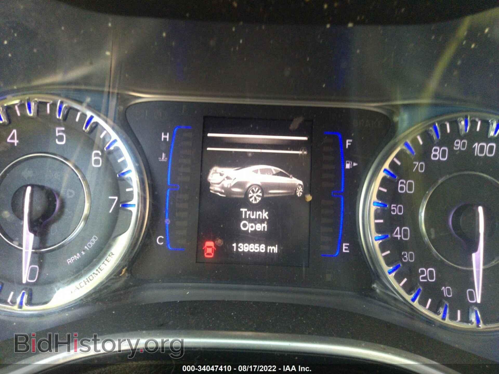2015 CHRYSLER 200 - VIN: 1C3CCCAB5FN639982 - Фото 7