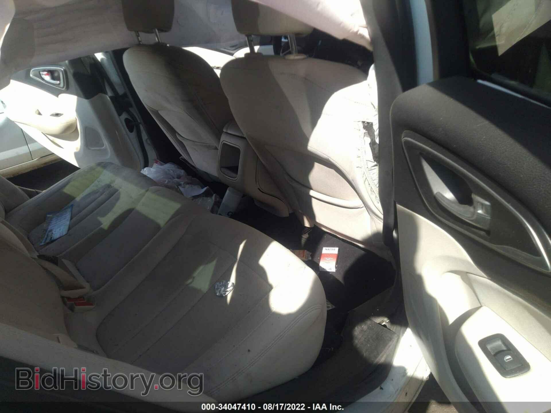 2015 CHRYSLER 200 - VIN: 1C3CCCAB5FN639982 - Фото 8