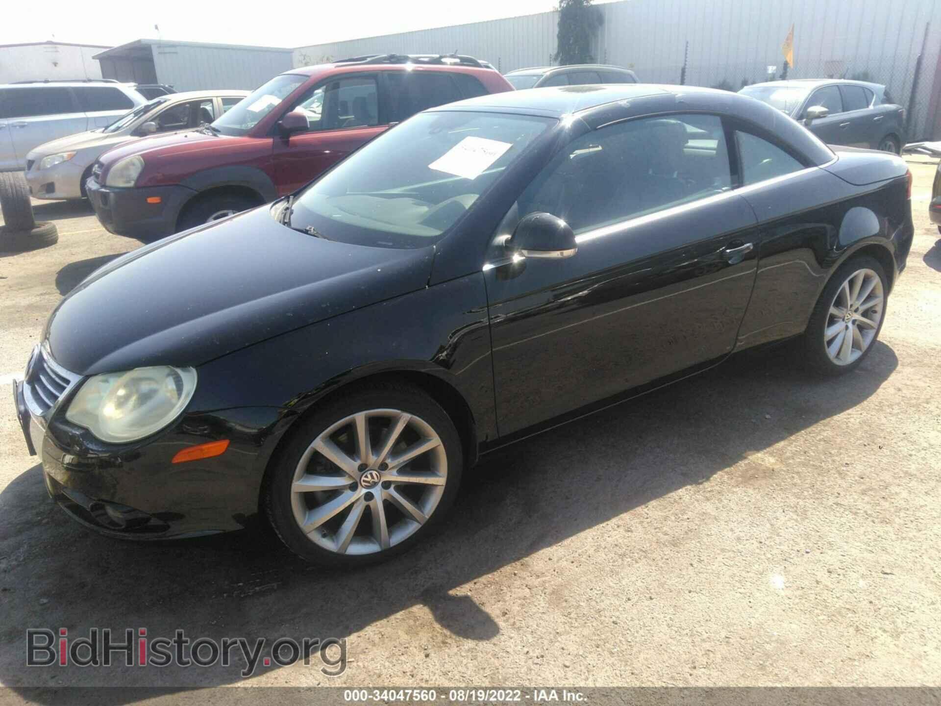 2007 VOLKSWAGEN EOS - VIN: WVWDB71F87V028472 - Фото 2