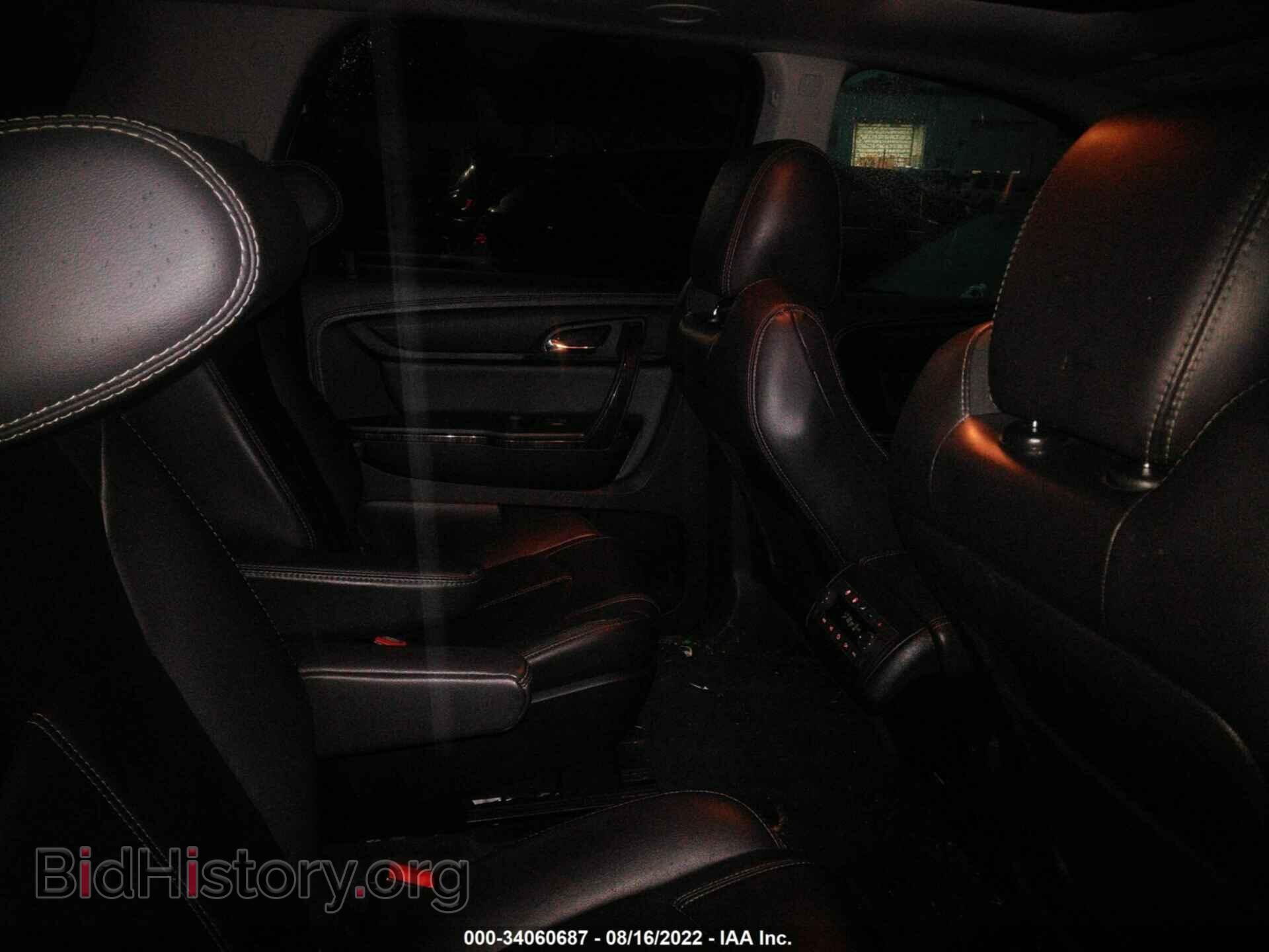 2016 GMC ACADIA - VIN: 1GKKVRKD9GJ199461 - Photo 8