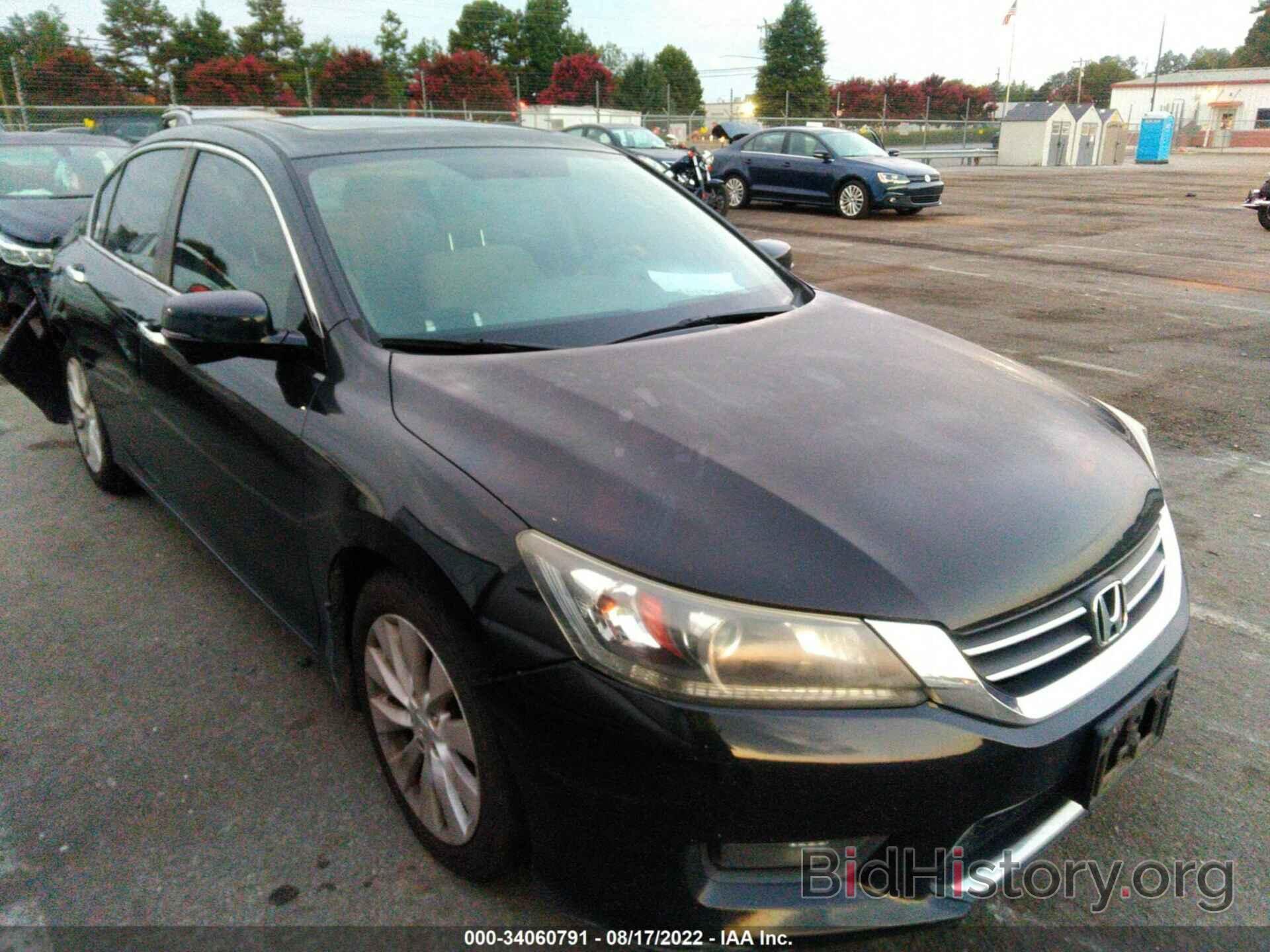 Photo 1HGCR2F79EA070229 - HONDA ACCORD SEDAN 2014