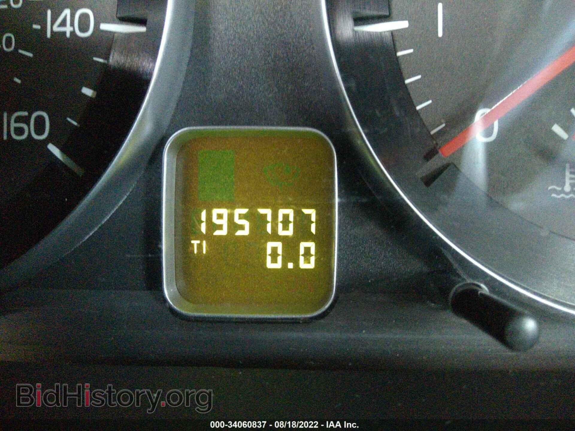 2011 VOLVO S40 - VIN: YV1672MS8B2532126 - Фото 7
