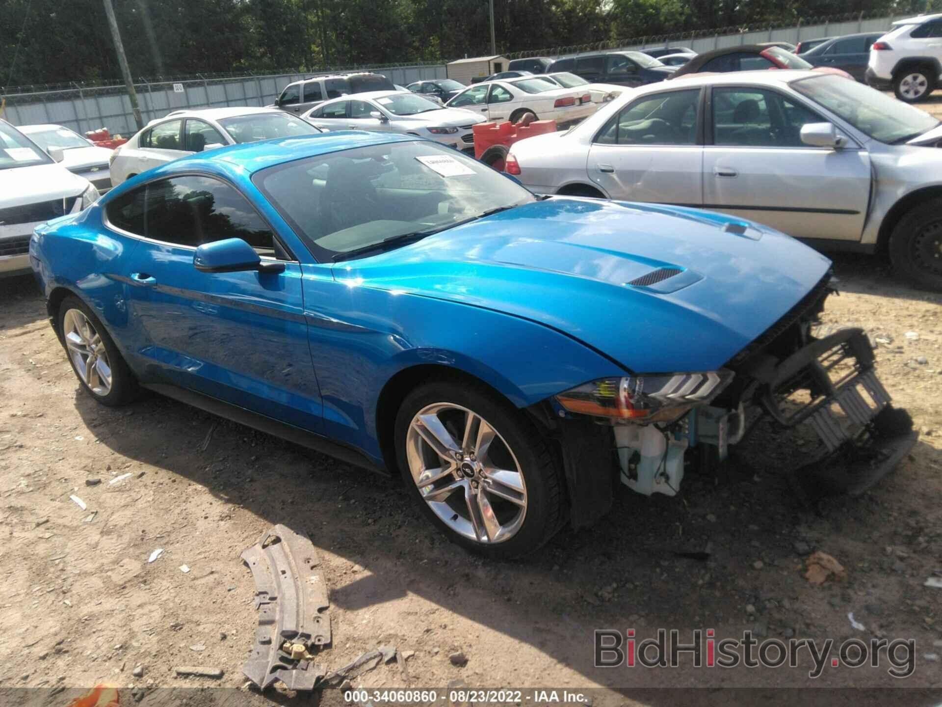 Photo 1FA6P8TH0L5135546 - FORD MUSTANG 2020