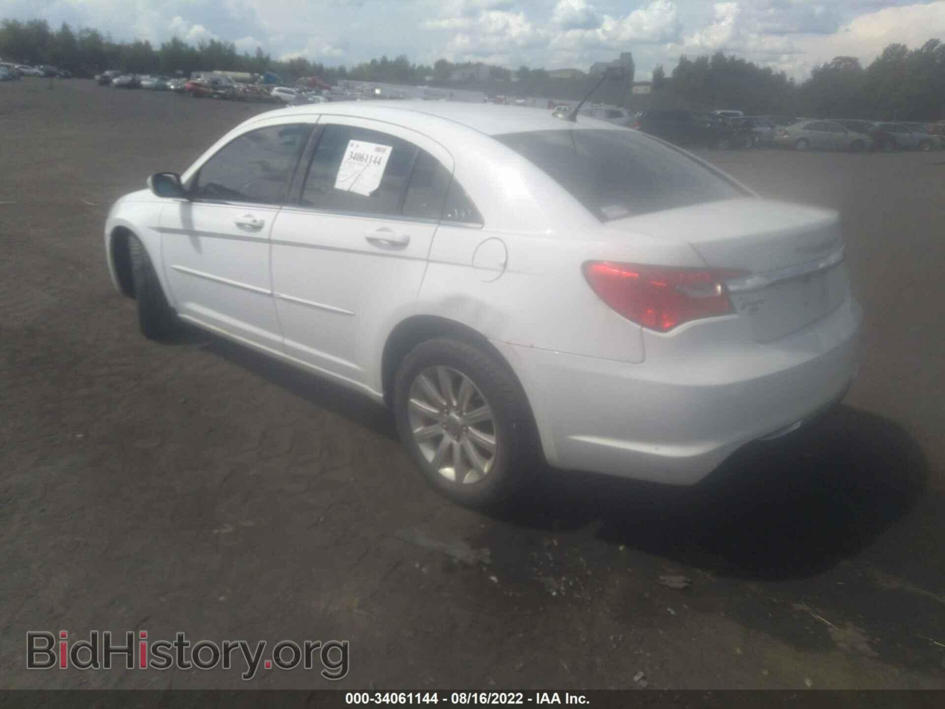 2012 CHRYSLER 200 - VIN: 1C3CCBBB1CN171852 - Фото 3