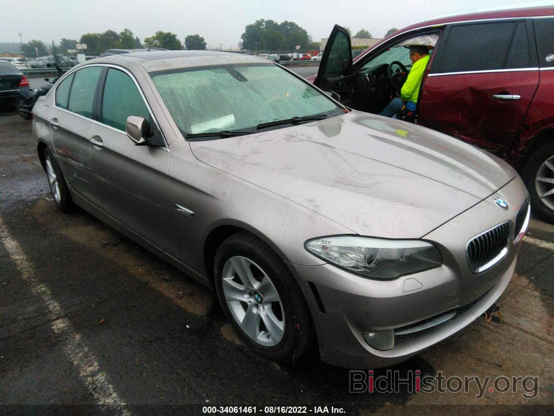 Photo WBAFR1C53BC737057 - BMW 5 SERIES 2011