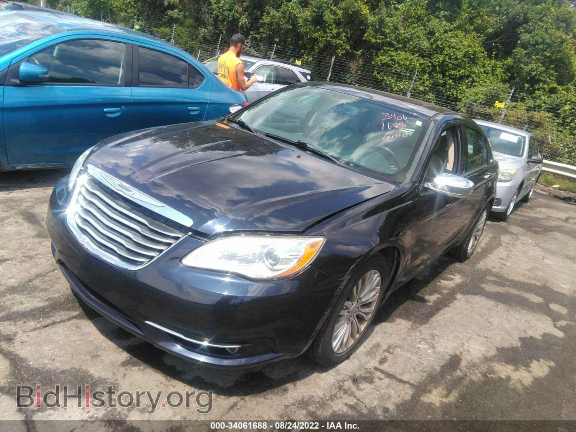 2012 CHRYSLER 200 - VIN: 1C3CCBCB9CN308597 - Фото 2