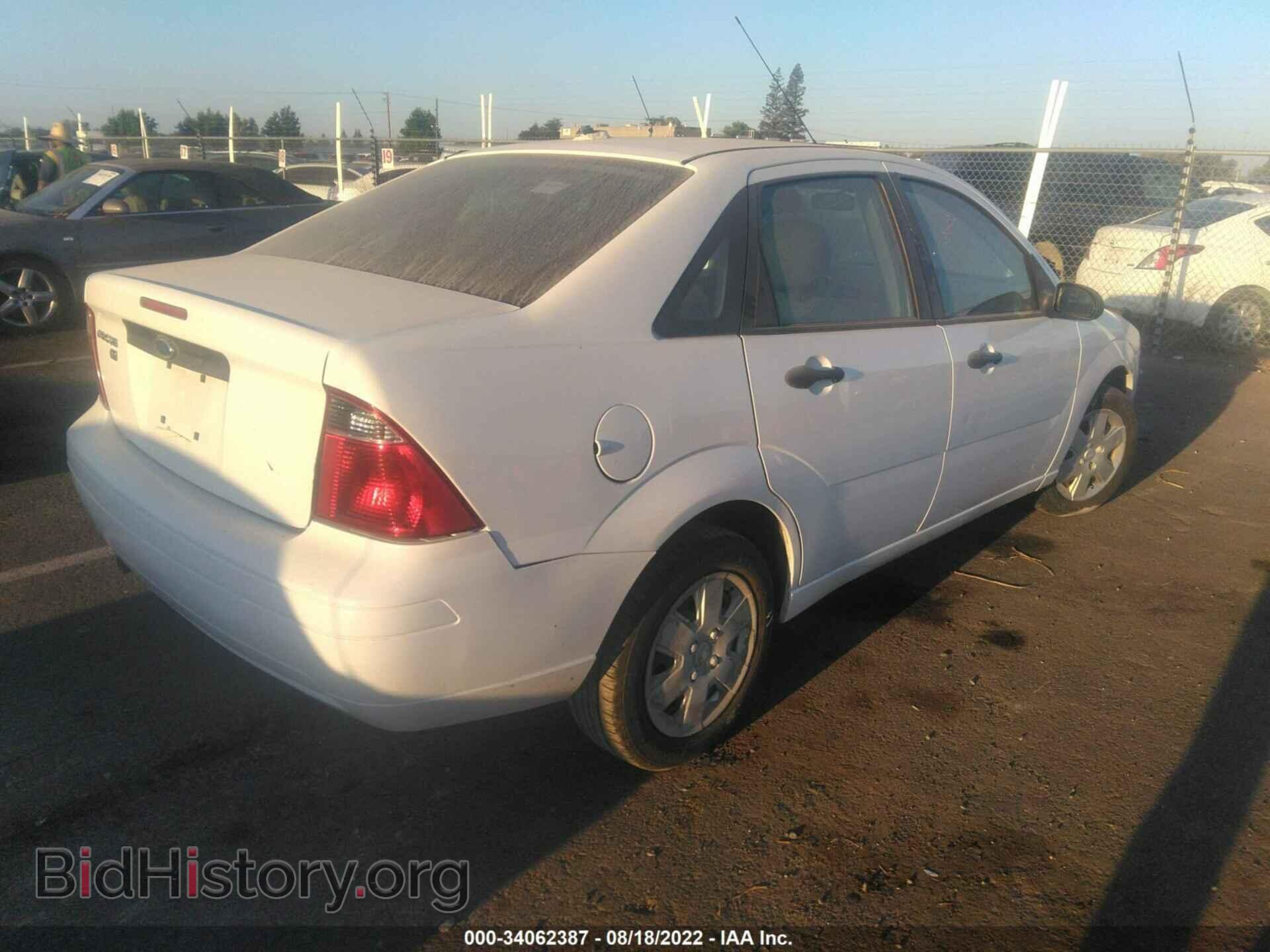 2007 FORD FOCUS - VIN: 1FAHP34N57W183477 - Фото 4