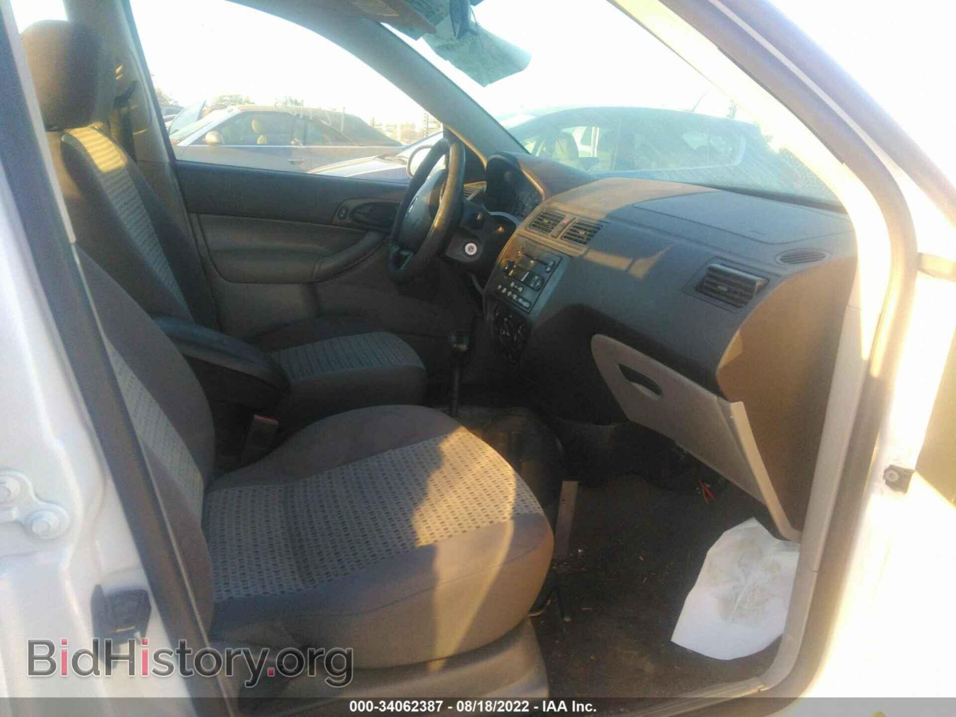 2007 FORD FOCUS - VIN: 1FAHP34N57W183477 - Фото 5