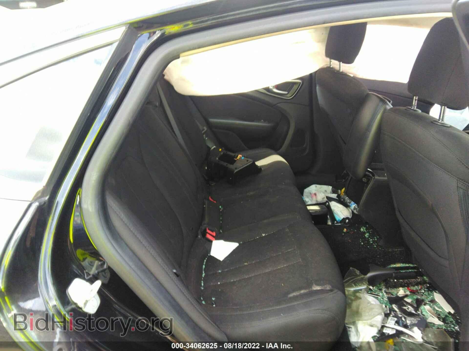 2016 CHRYSLER 200 - VIN: 1C3CCCAB1GN157592 - Фото 8