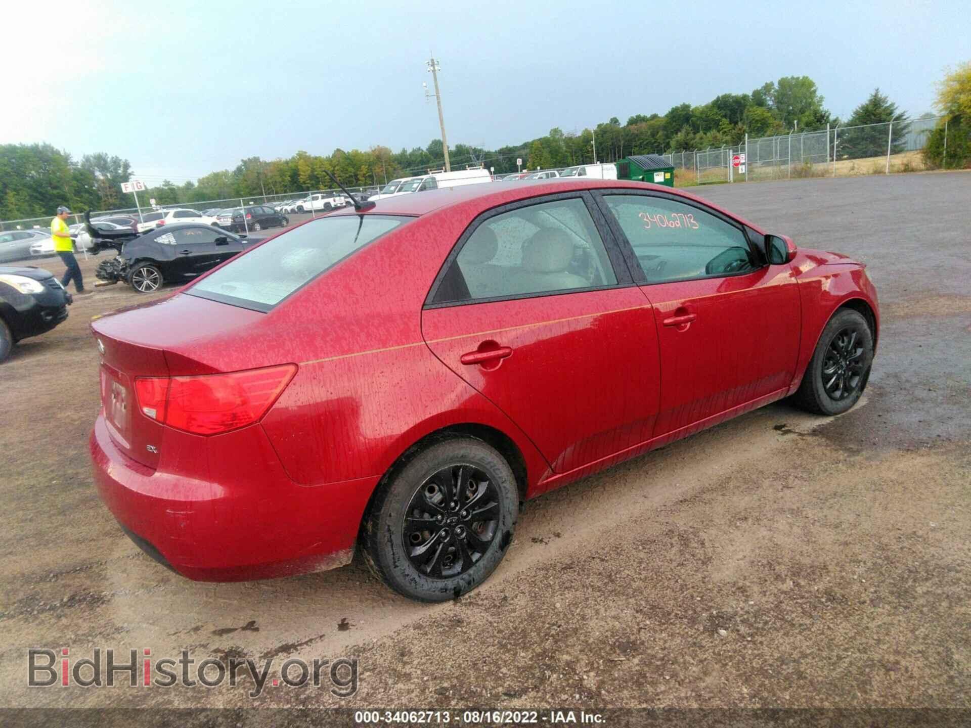 2012 KIA FORTE - VIN: KNAFU4A29C5562585 - Photo 4